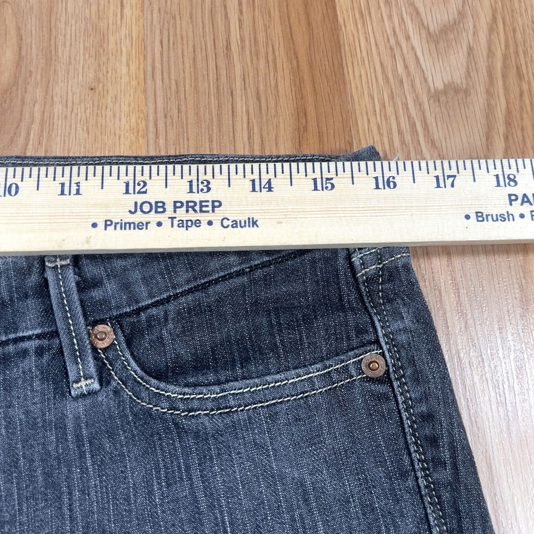 Levi's Levi's Jeans Womens 13M 421 Skinny Stretch Black Denim MidRise The Original Jean Size 34" / US 12 / IT 48 - 5 Thumbnail