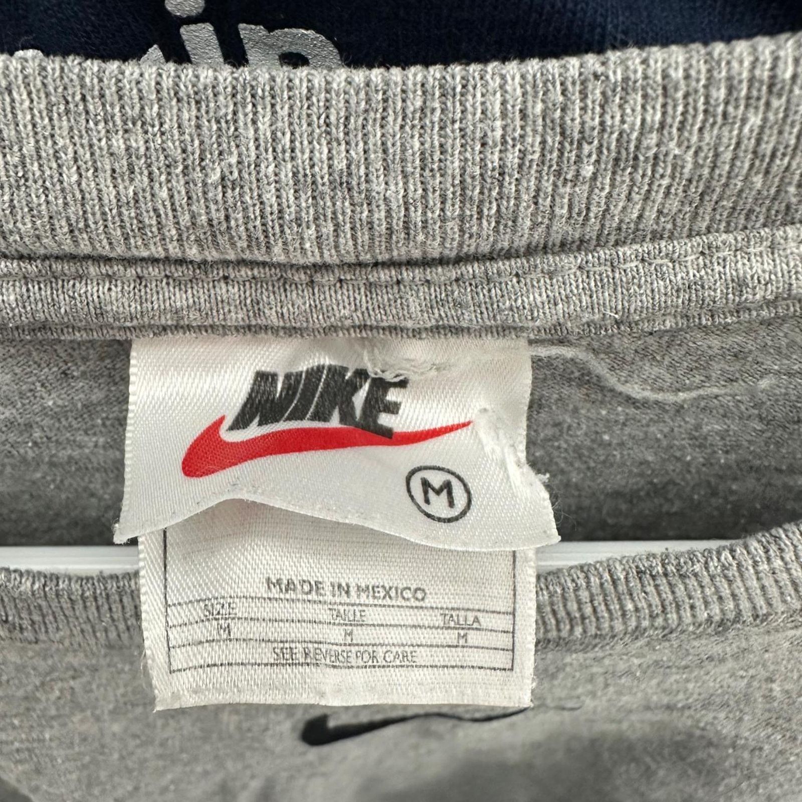 Nike Vintage grey Nike Center Swoosh Long Sleeve Size US M / EU 48-50 / 2 - 2 Thumbnail