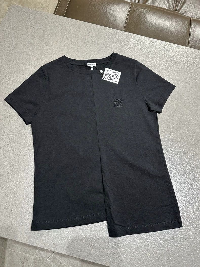 Loewe LOEWE Irregular short-sleeved T-shirt Size XS / US 0-2 / IT 36-38 - 1 Thumbnail
