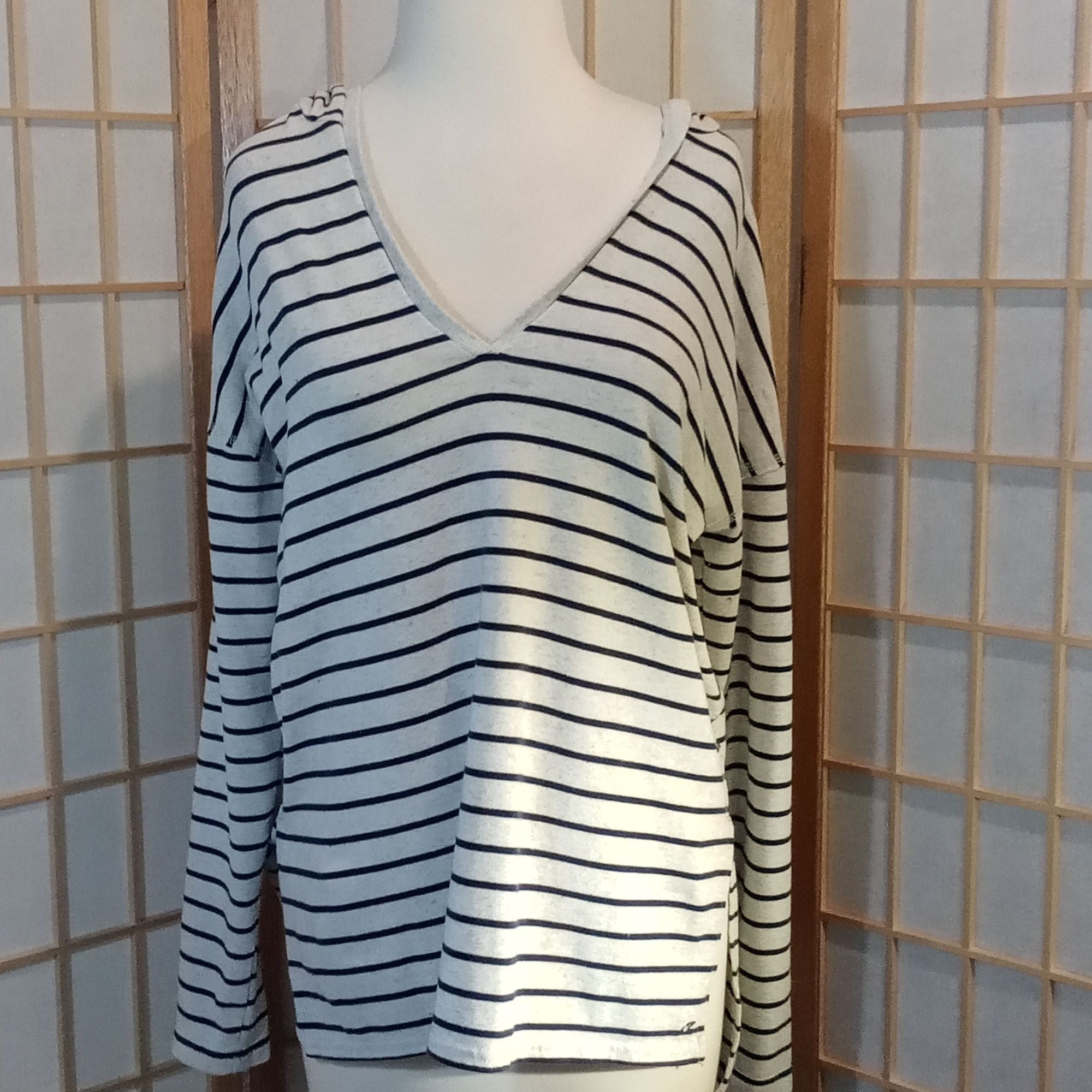 American Eagle Outfitters American Eagle Med Hooded Top Size M / US 6-8 / IT 42-44 - 4 Thumbnail
