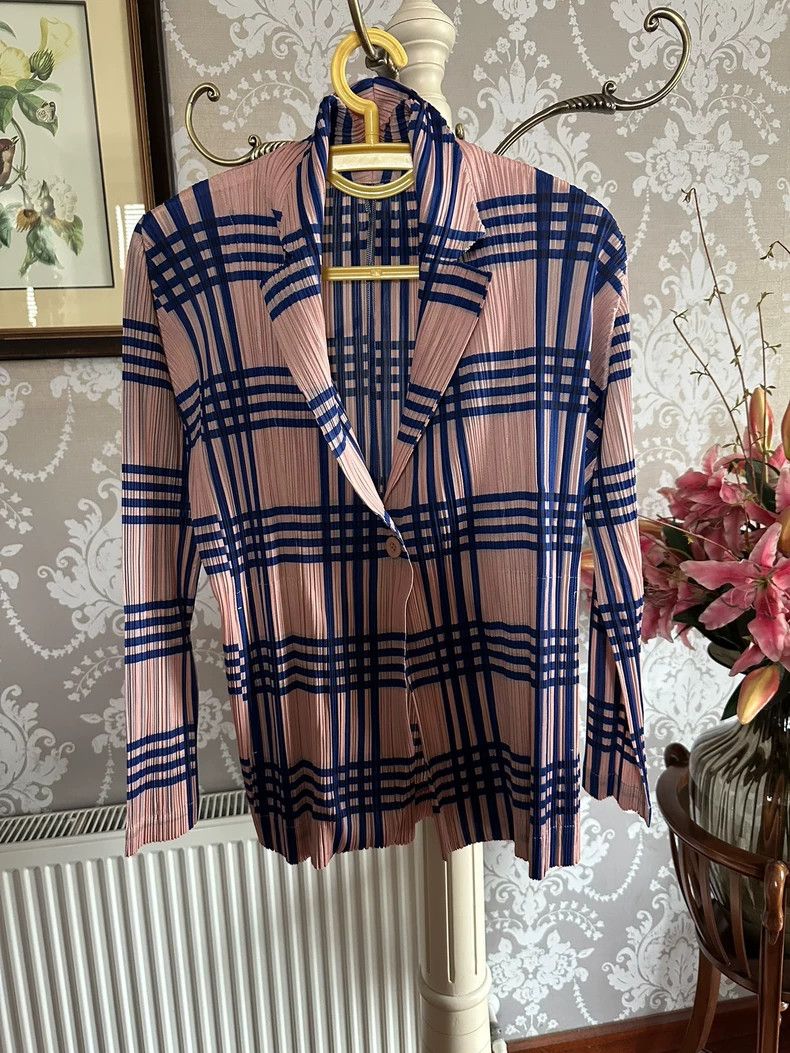 Issey Miyake Issey Miyake size:3 A pink suit with one-button pleated ca Size S / US 4 / IT 40 - 2 Thumbnail