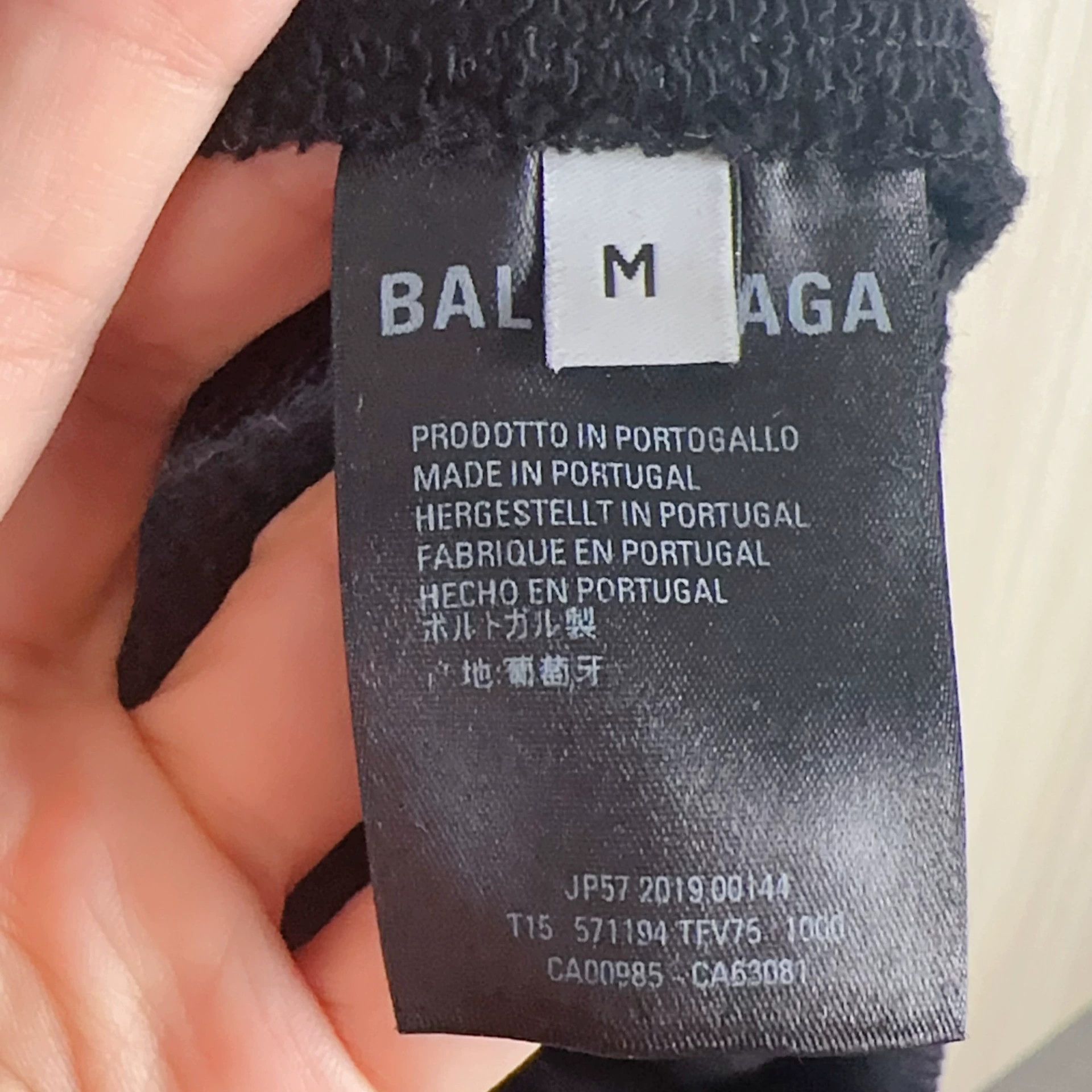 Balenciaga balenciaga navy hoodie in size medium Size US M / EU 48-50 / 2 - 4 Thumbnail