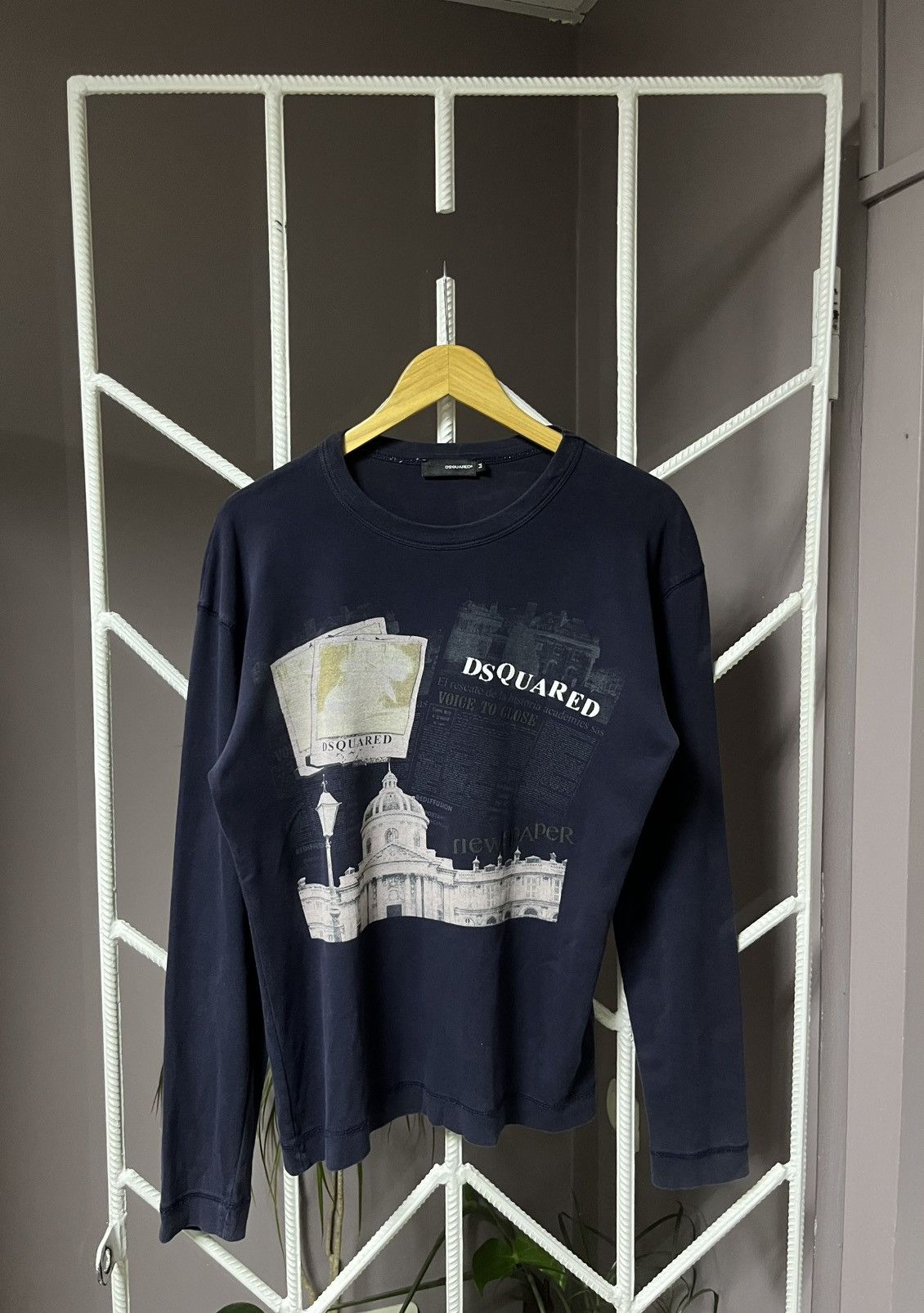 Vintage Dsquared Newspaper Y2K Longsleeve