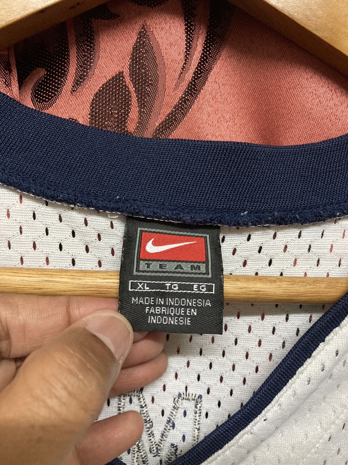 Nike Nike 2006 American Dream basketball jersey Size US XL / EU 56 / 4 - 10 Thumbnail