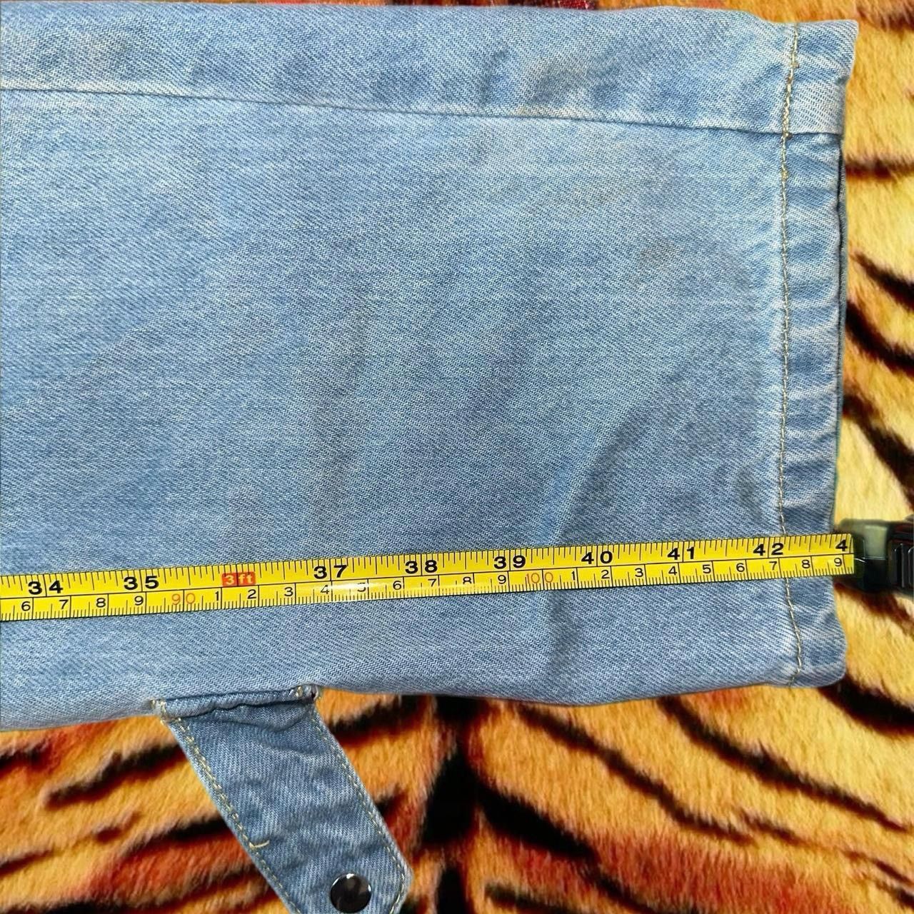 Boohoo × Vintage Light wash cargo jeans with adjustable straps and baggy Size US 34 / EU 50 - 4 Thumbnail