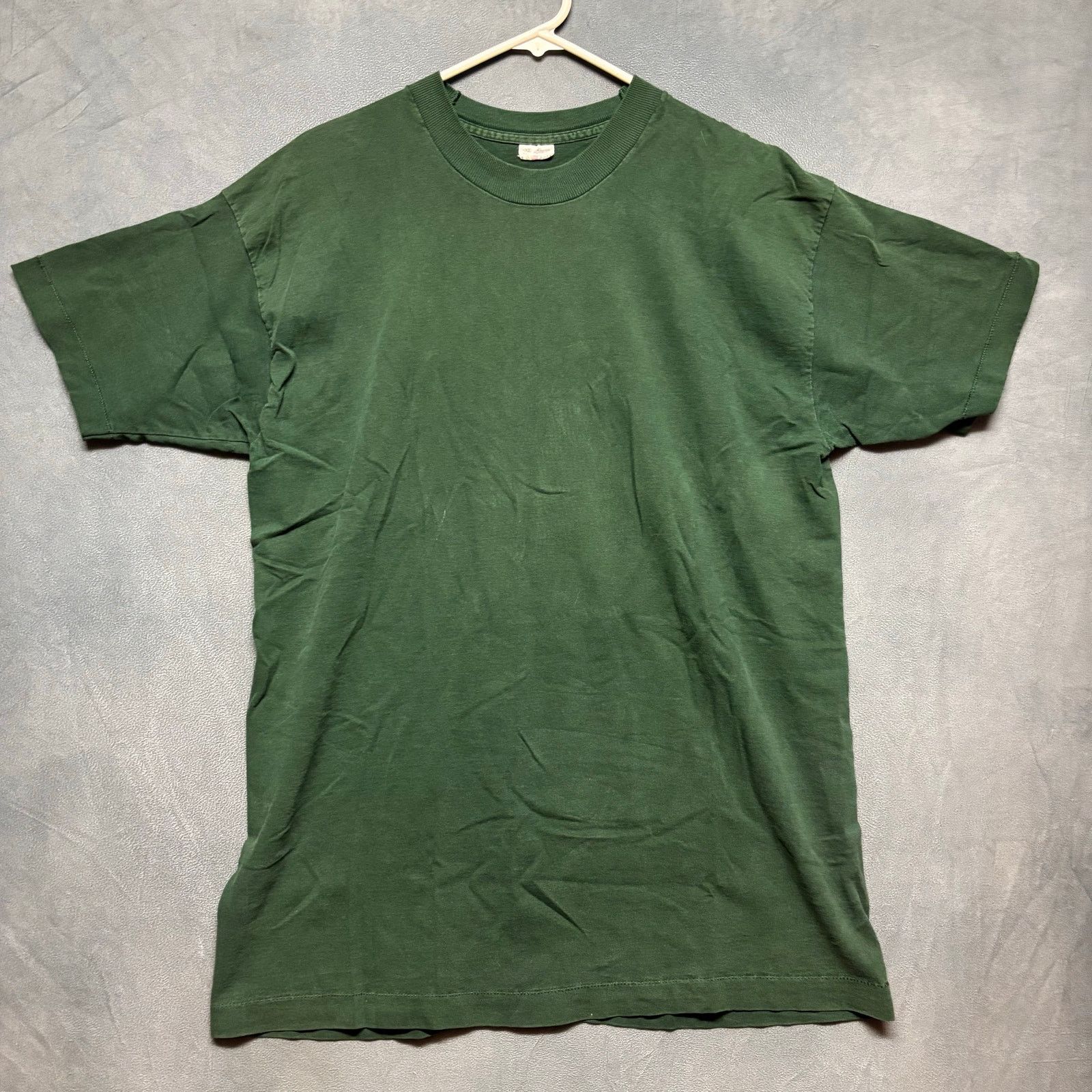 Other Vintage Blank XL Tee Shirt Made in USA Green Grunge Skater Size US XL / EU 56 / 4 - 2 Thumbnail