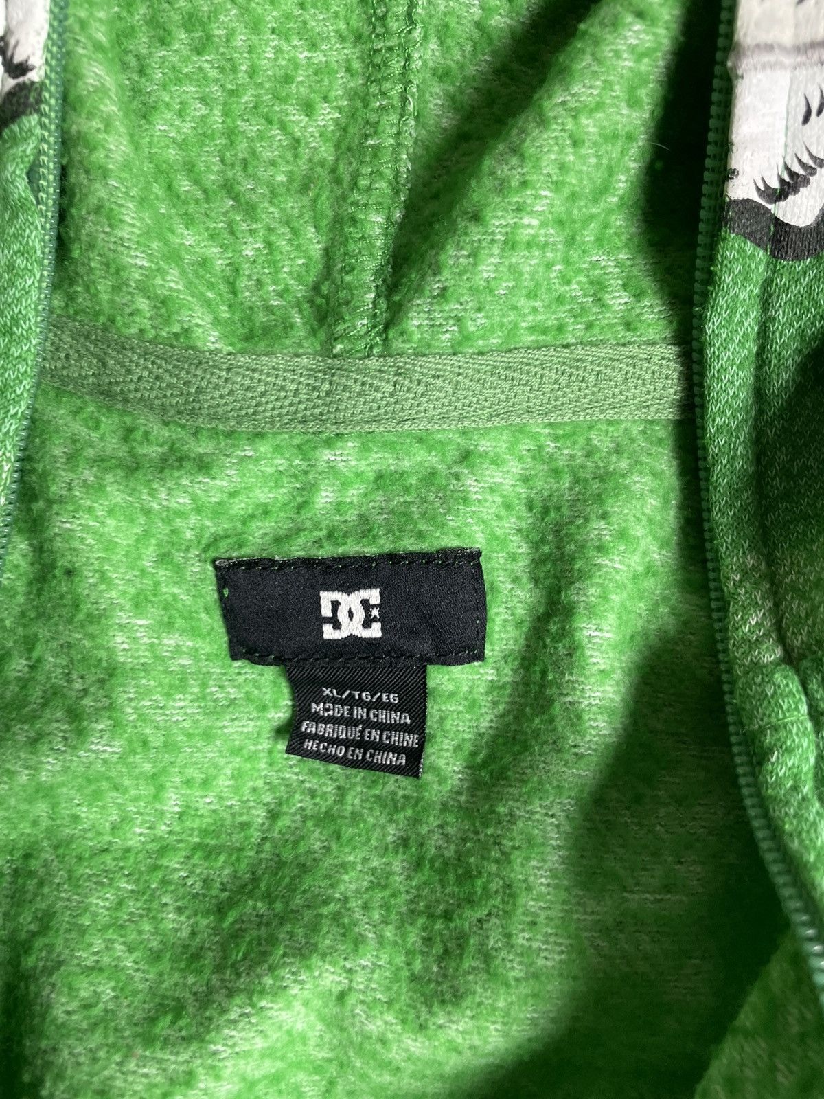 DC DC Shoes Vintage Rare Full Zip Skeleton Face Hoodie Y2K Size US S / EU 44-46 / 1 - 8 Thumbnail