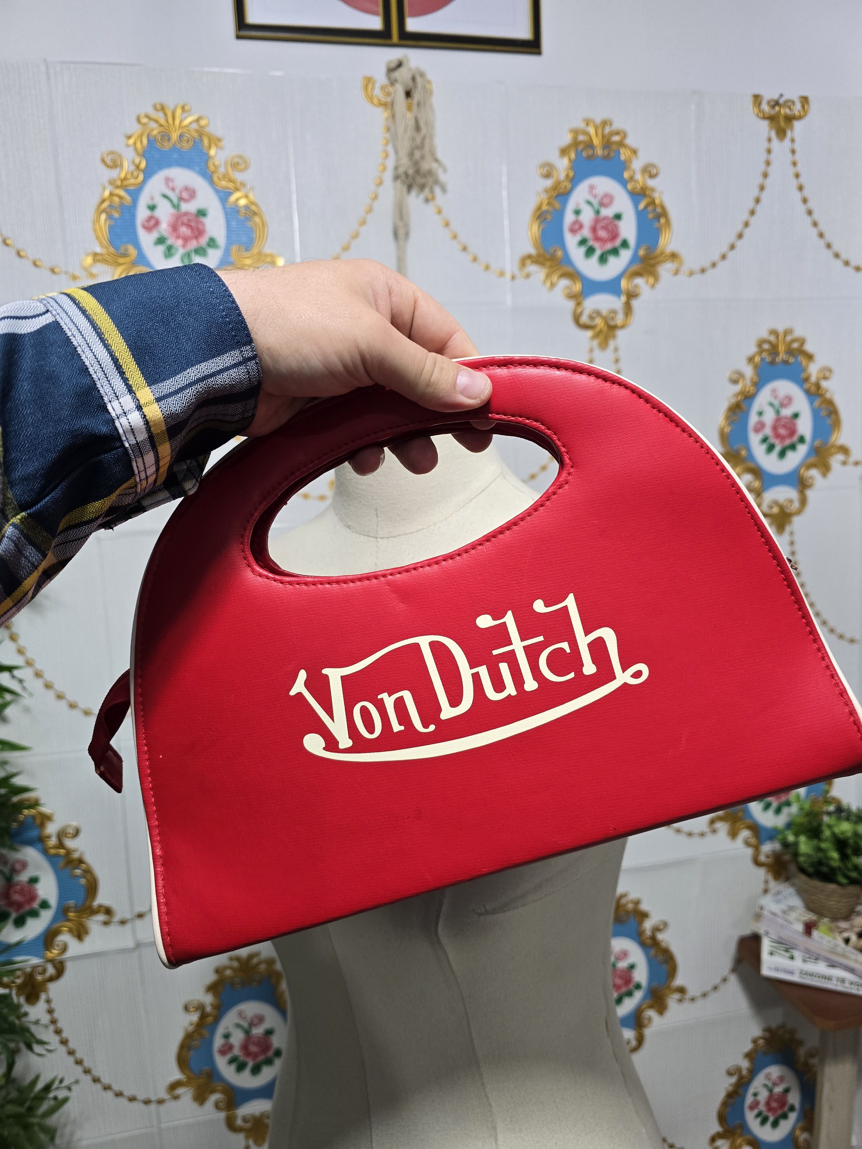 Von Dutch VON DUTCH red and white bowling bag VINTAGE, RARE Size ONE SIZE - 6 Thumbnail