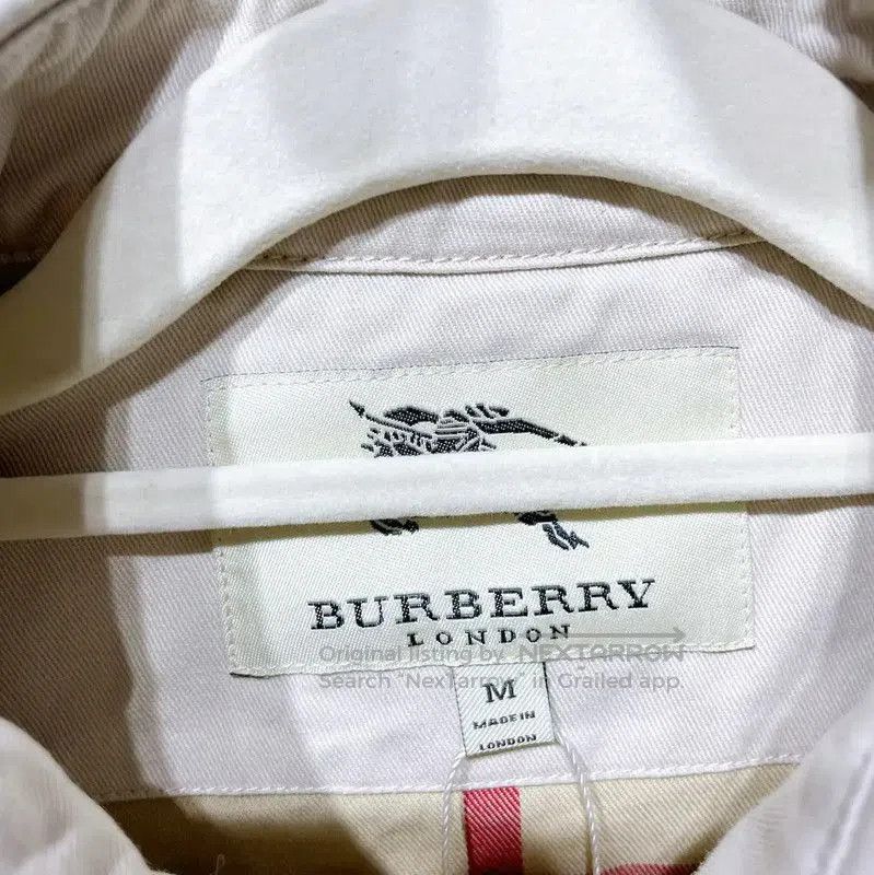 Burberry Burberry Women's Short Cotton Trench Coat. Size M / US 6-8 / IT 42-44 - 6 Thumbnail