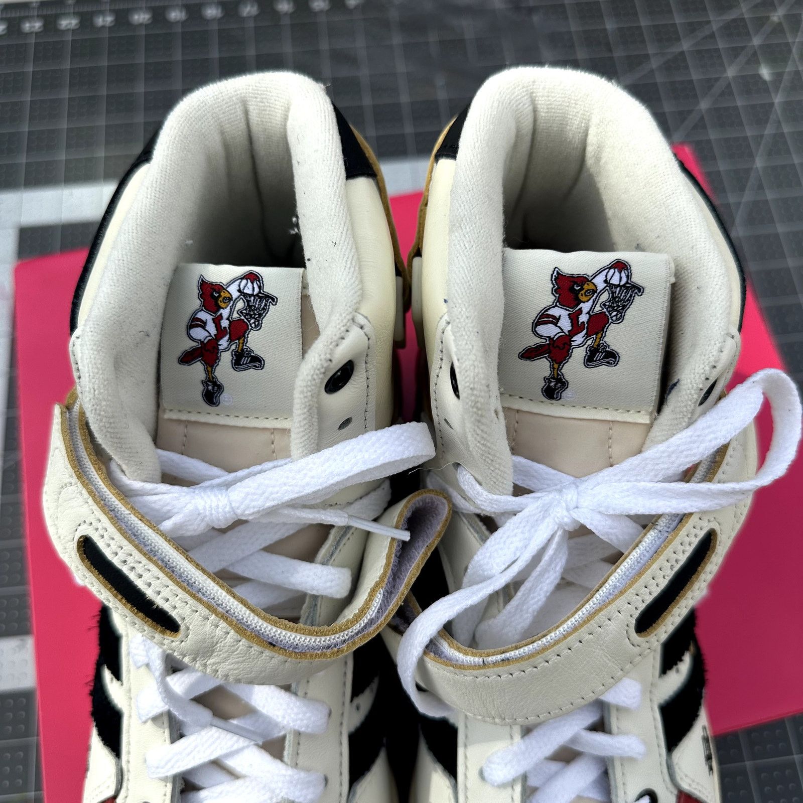 Eric Emanuel Eric Emmanuel x Adidas Forum 84 Size US 9.5 / EU 42-43 - 9 Thumbnail