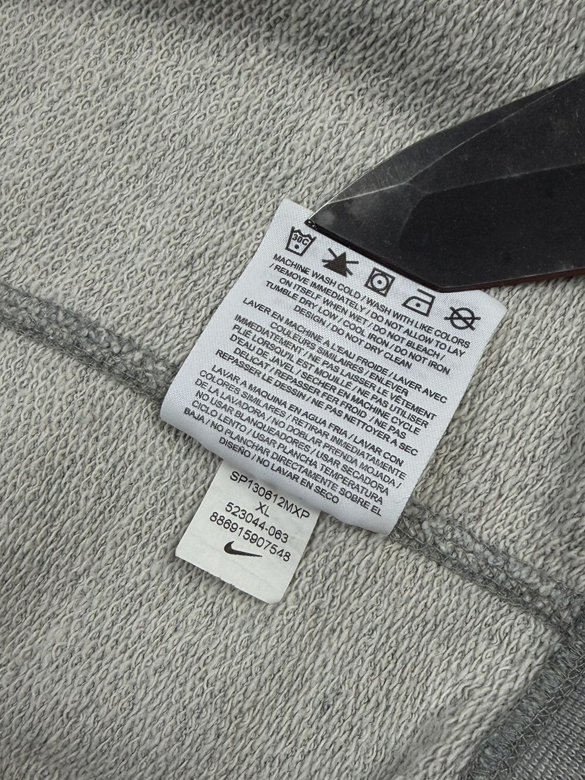 Nike RARE NIKE United States Soccer Sweatshirt Vintage Streerwear Size US XL / EU 56 / 4 - 16 Thumbnail