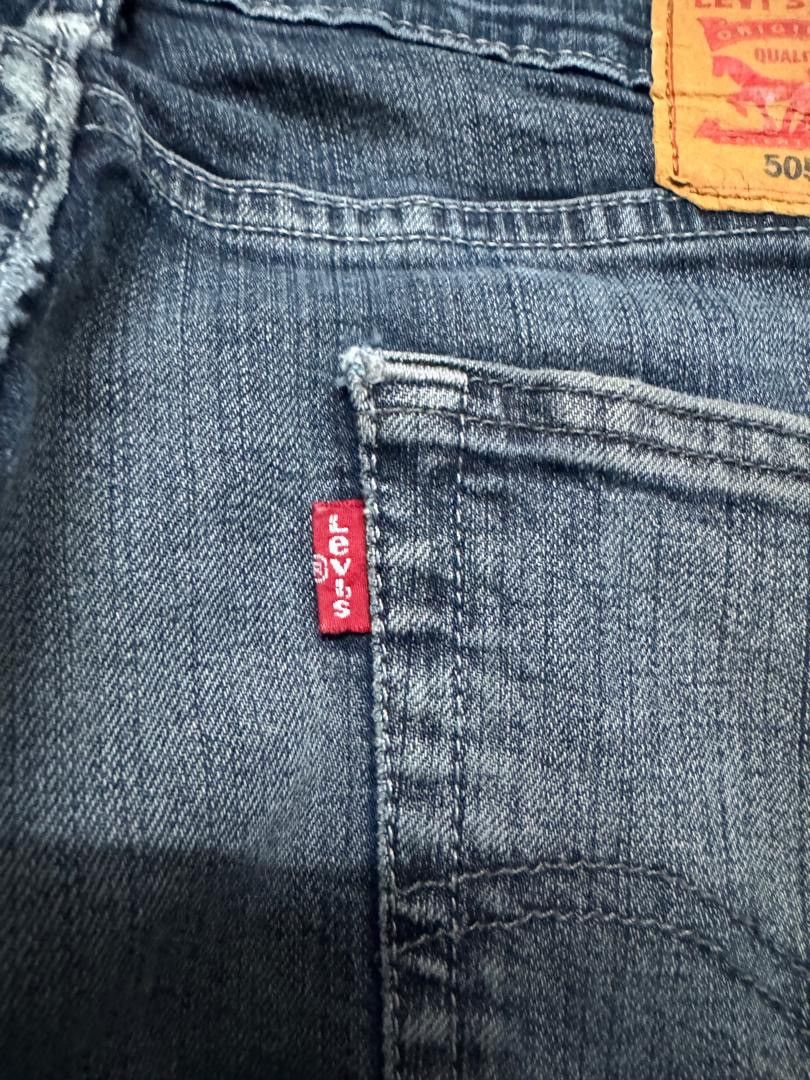 Levi's GRUNGE Vintage Y2K Levi’s Rusty Thrashed Distress Dark Jean Size US 33 - 22 Thumbnail