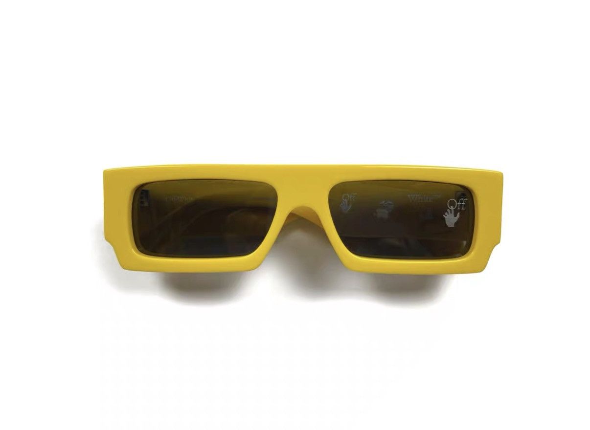 Off-White Off-White Arrow Logo Yellow Sunglasses J31 Size ONE SIZE - 1 Thumbnail