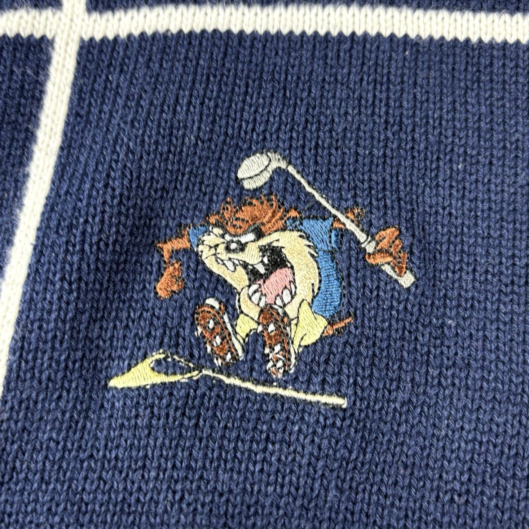 Vintage VINTAGE Warner Bros. Studio Store Tasmanian Devil Golf Pullover Crew Neck Sweater Size US XXL / EU 58 / 5 - 2 Thumbnail