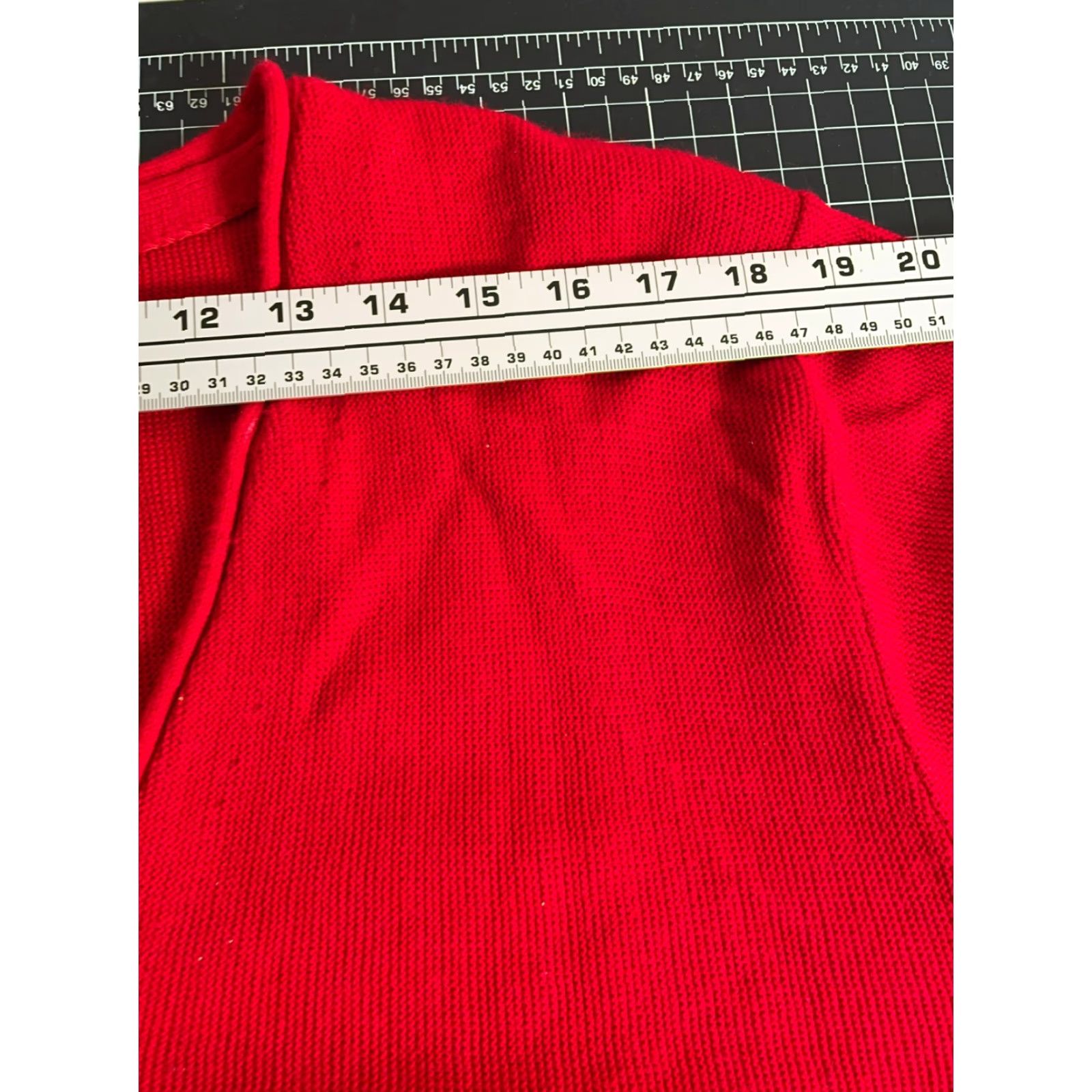 Vintage Vintage Men's Grandpa Style Cardigan Adult Large Red Lightweight Knit Sweater 80s Retro Preppy Size US L / EU 52-54 / 3 - 7 Thumbnail