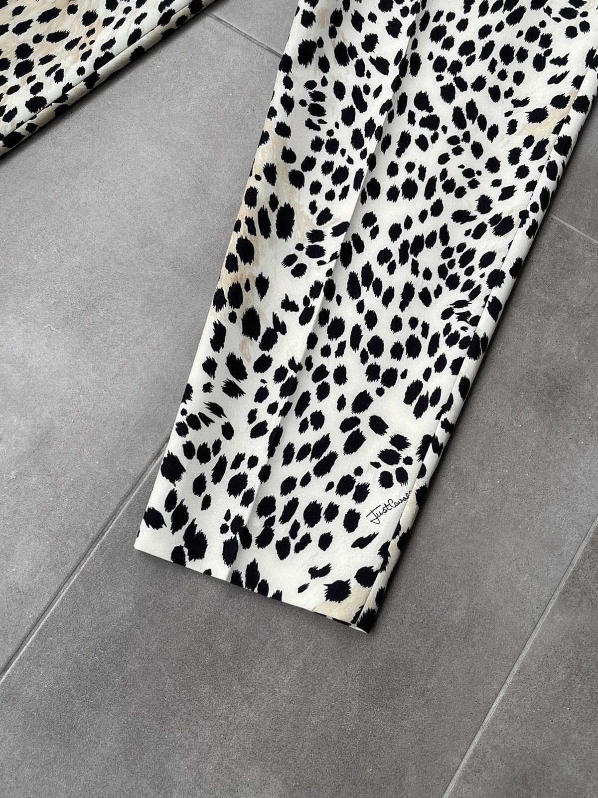 Just Cavalli !DS! FW22 Just Cavalli Leopard Print Natural Casual Pants Size US 32 / EU 48 - 16 Thumbnail
