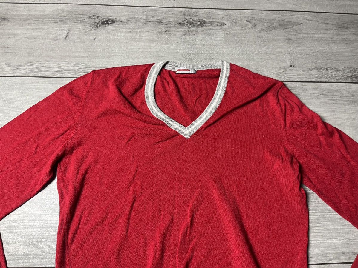 Prada Prada jumper sweater V size Large Size US L / EU 52-54 / 3 - 3 Thumbnail
