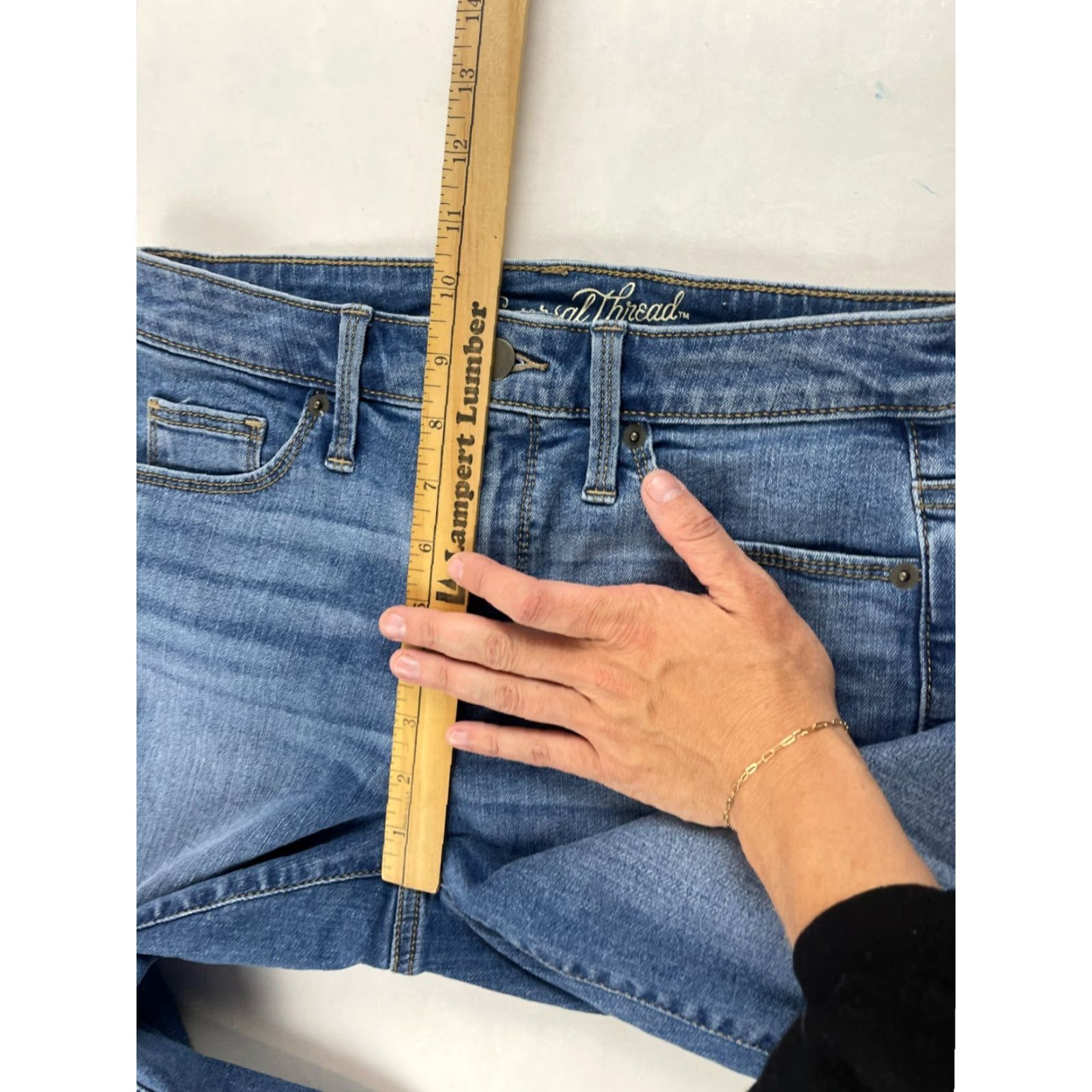 Vintage Universal Thread Jeans Women's 2/26r Blue Denim Skinny Mid Rise Pants Jeans Shirt? Size 28" / US 6 / IT 42 - 6 Thumbnail