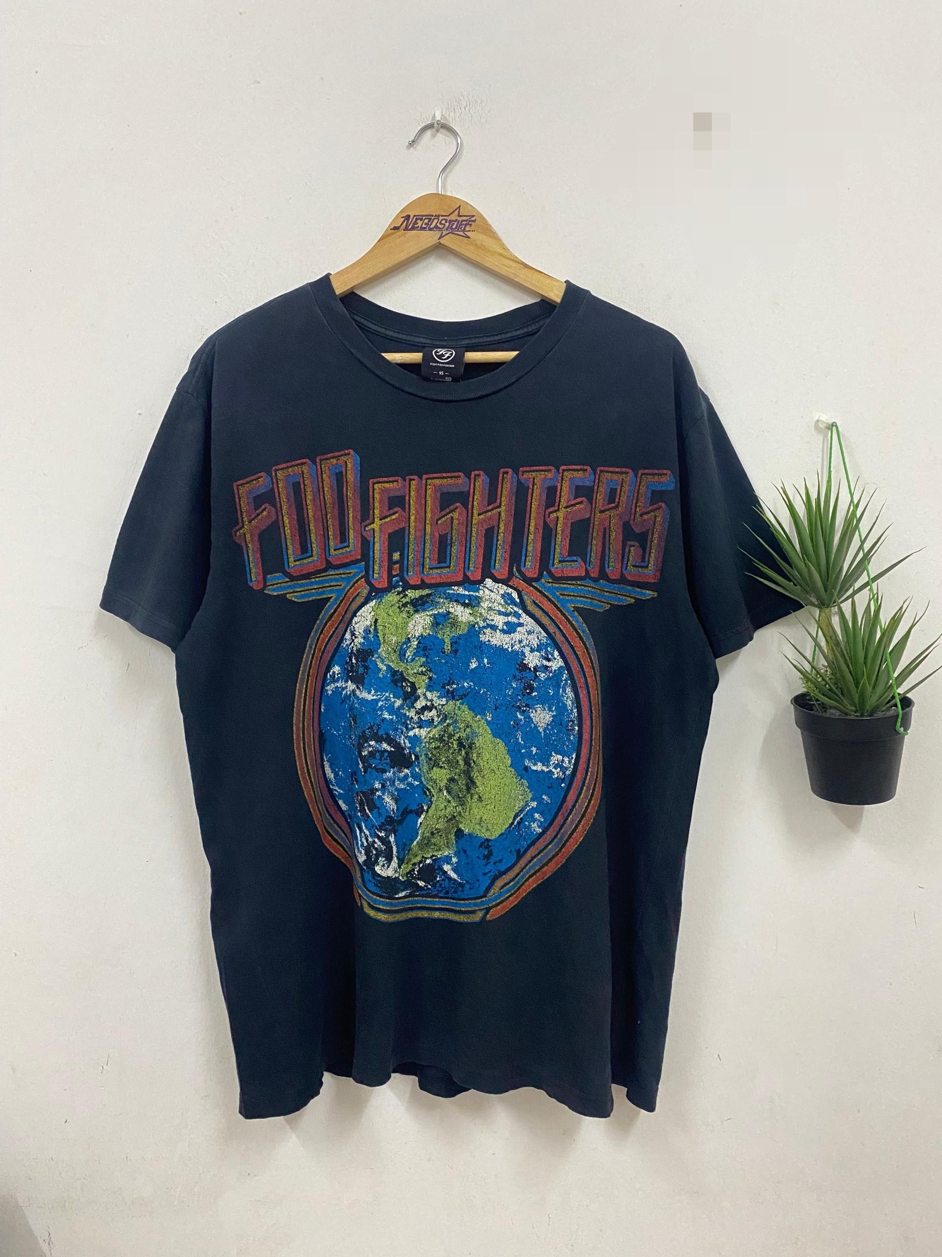 Band Tees Foo Fighters rock band t shirt merchandise Size US XL / EU 56 / 4 - 1 Thumbnail