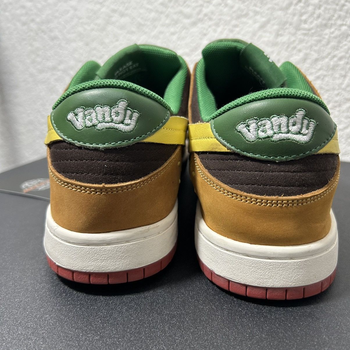 Vandy The Pink Vandy The Pink Burguer Dunks Low Size US 10 / EU 43 - 8 Thumbnail