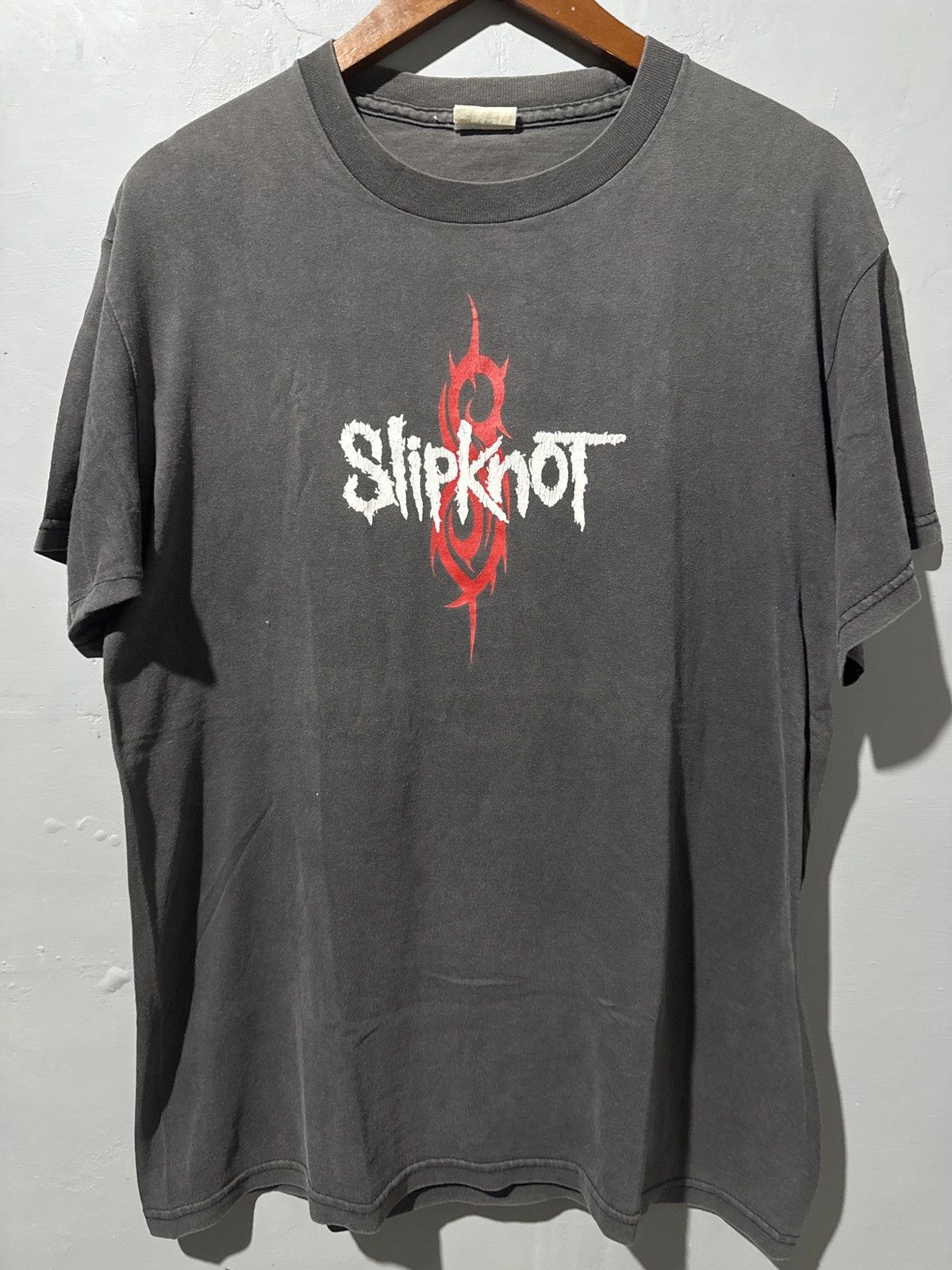 Band Tees Vintage 99's Slipknot Barcode Metal Band Logo Black Size US XL / EU 56 / 4 - 1 Thumbnail