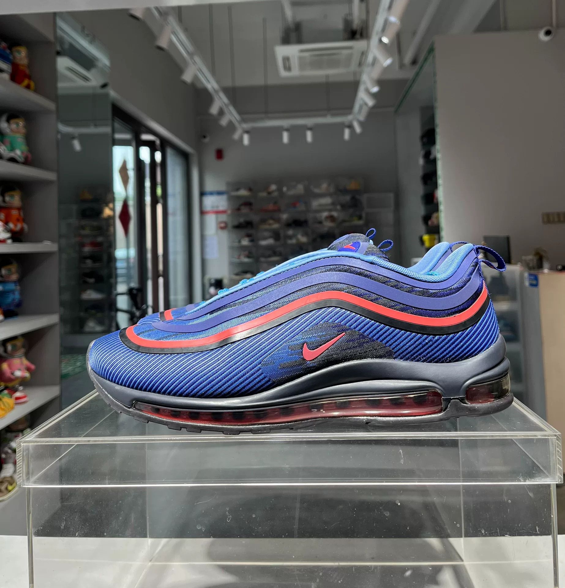 Nike Nike AIR MAX Blue Lowtop Sneakers 11.5 Men Size US 11.5 / EU 44-45 - 1 Thumbnail