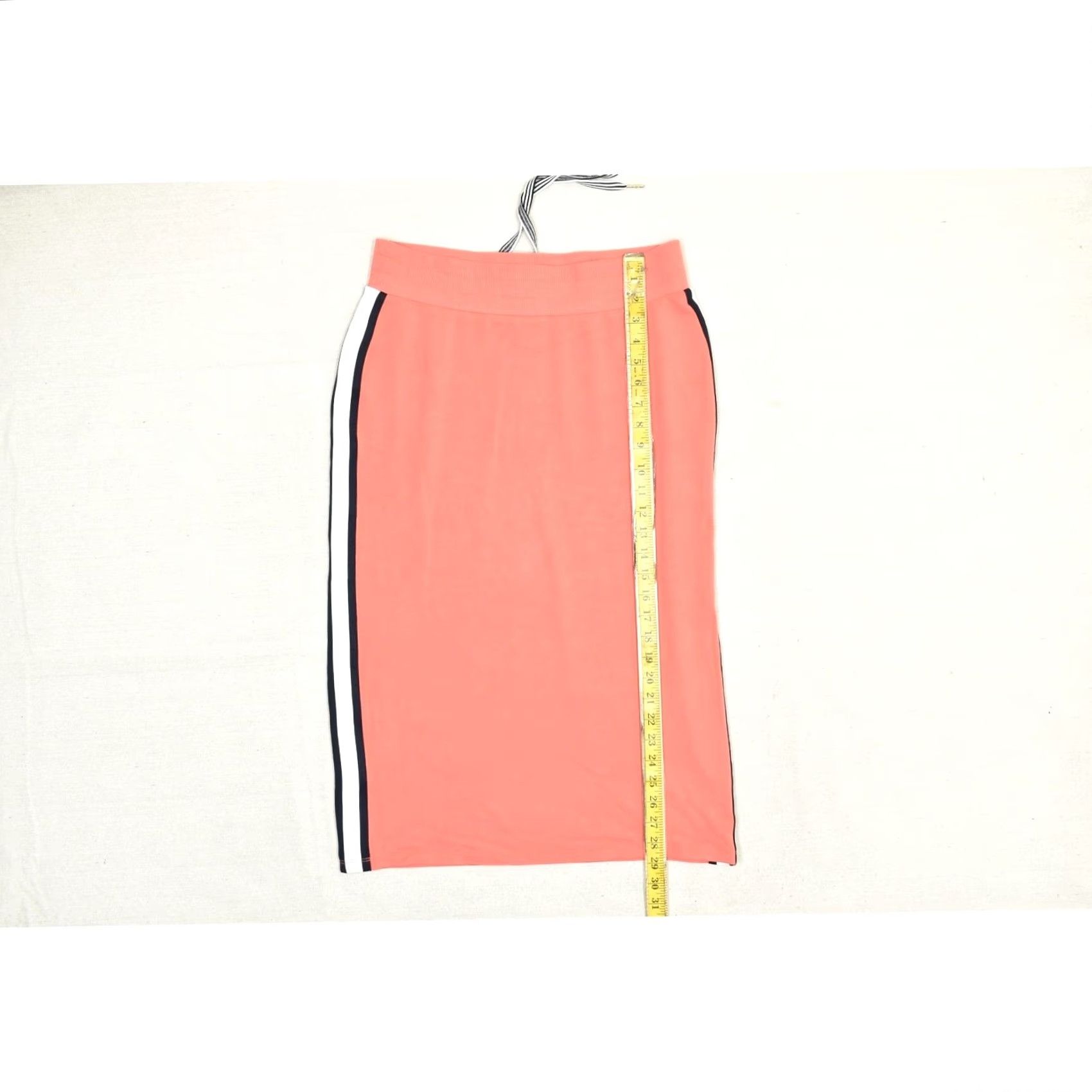 Tommy Hilfiger VINTAGE? No. Size 32" / US 10 / IT 46 - 8 Thumbnail