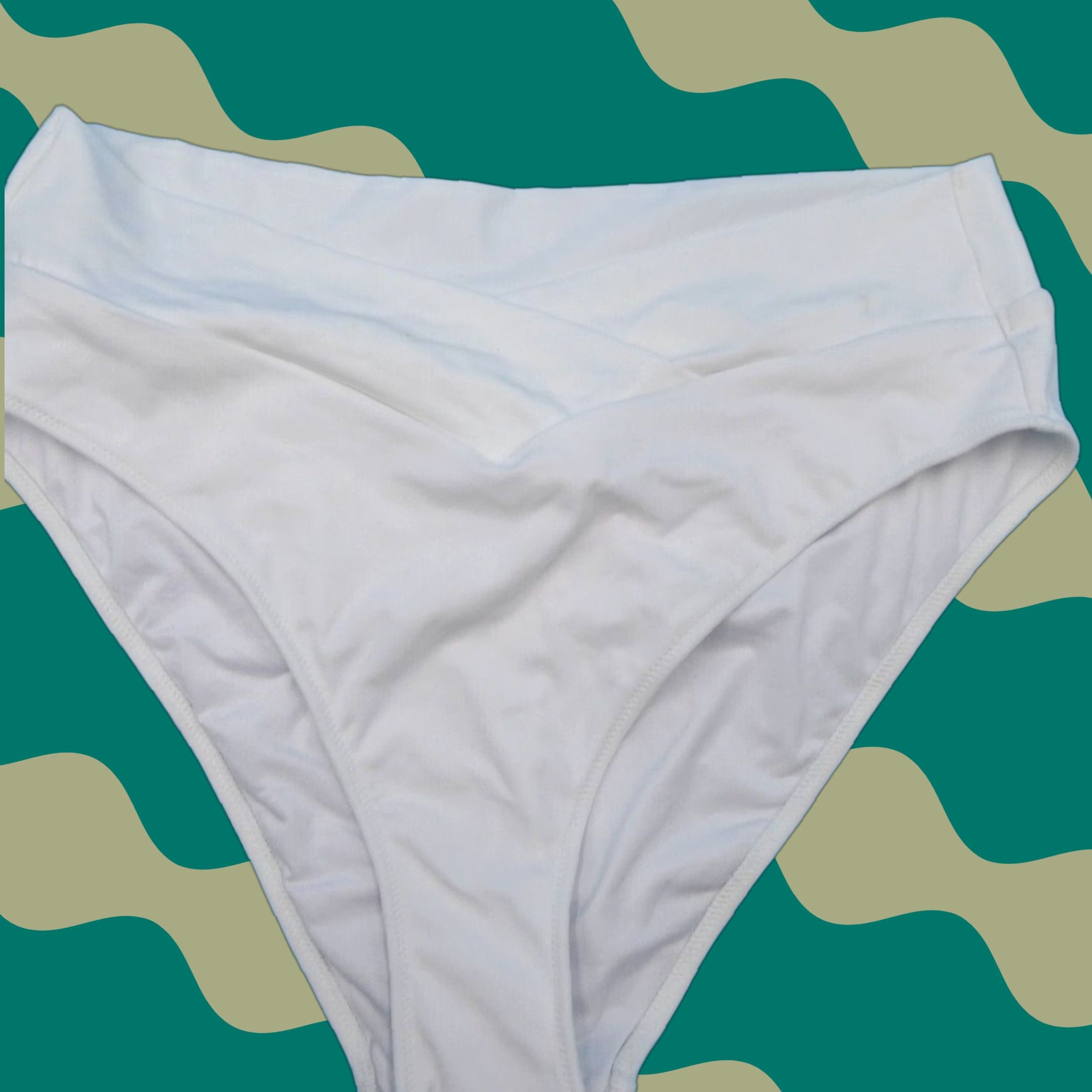 Victoria\'s Secret Bottom Ladies 2XL White High-Waisted Bikini Bottom Beach Quick Dry Logo Swimsuit