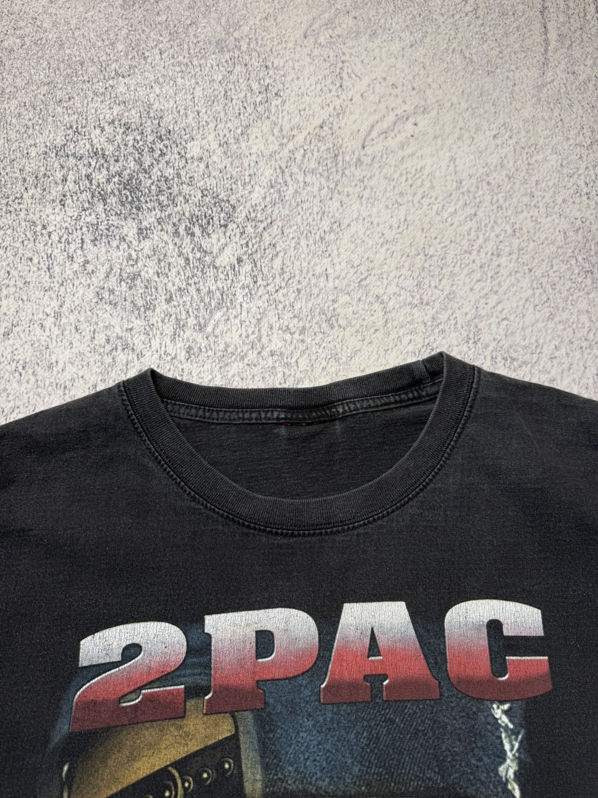 Vintage Vintage 2Pac Rap Tee Rock Tees 1996 Grail Very Rare Tee L Size US L / EU 52-54 / 3 - 9 Thumbnail