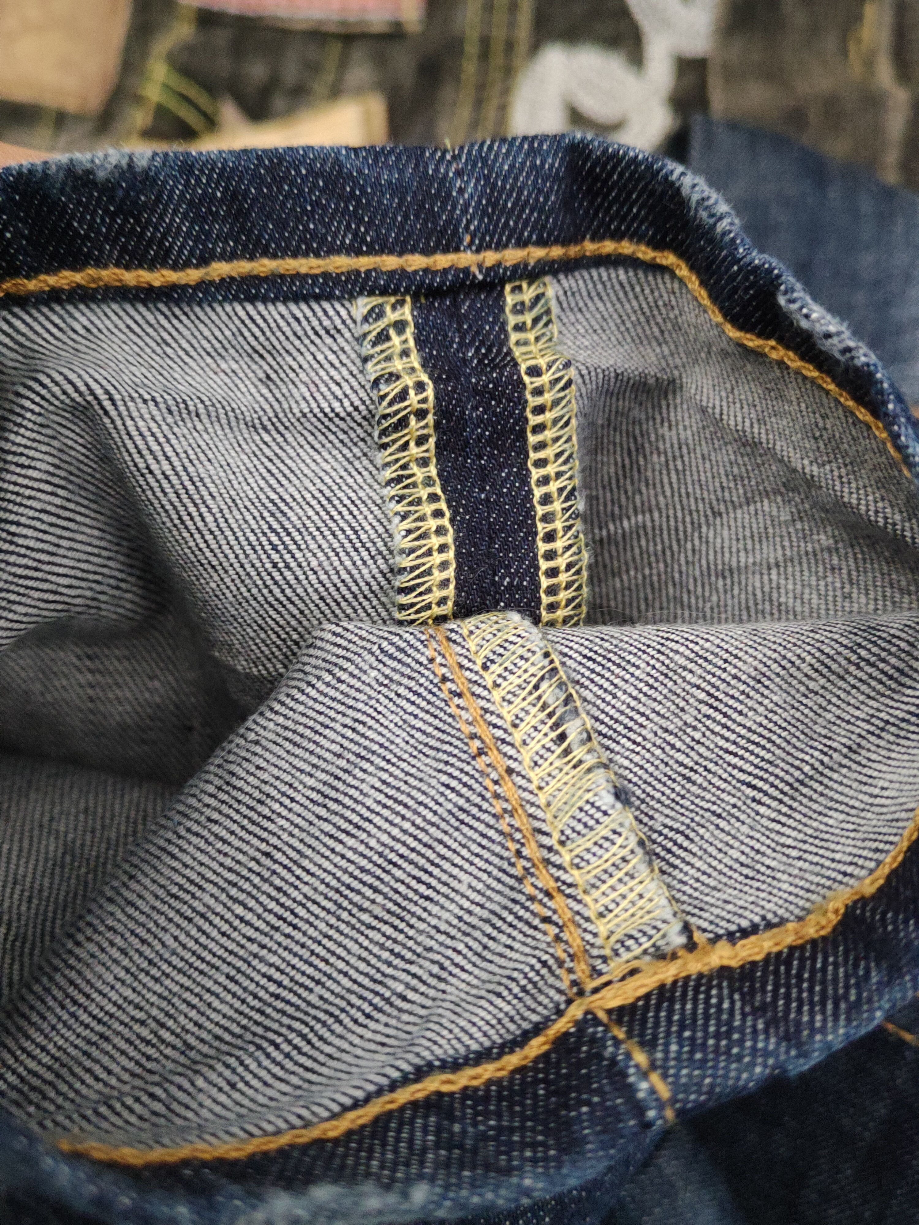 Japanese Brand Uniqlo Dark Blue Distressed Ripped denim Jeans #W1834 Size US 30 / EU 46 - 12 Thumbnail