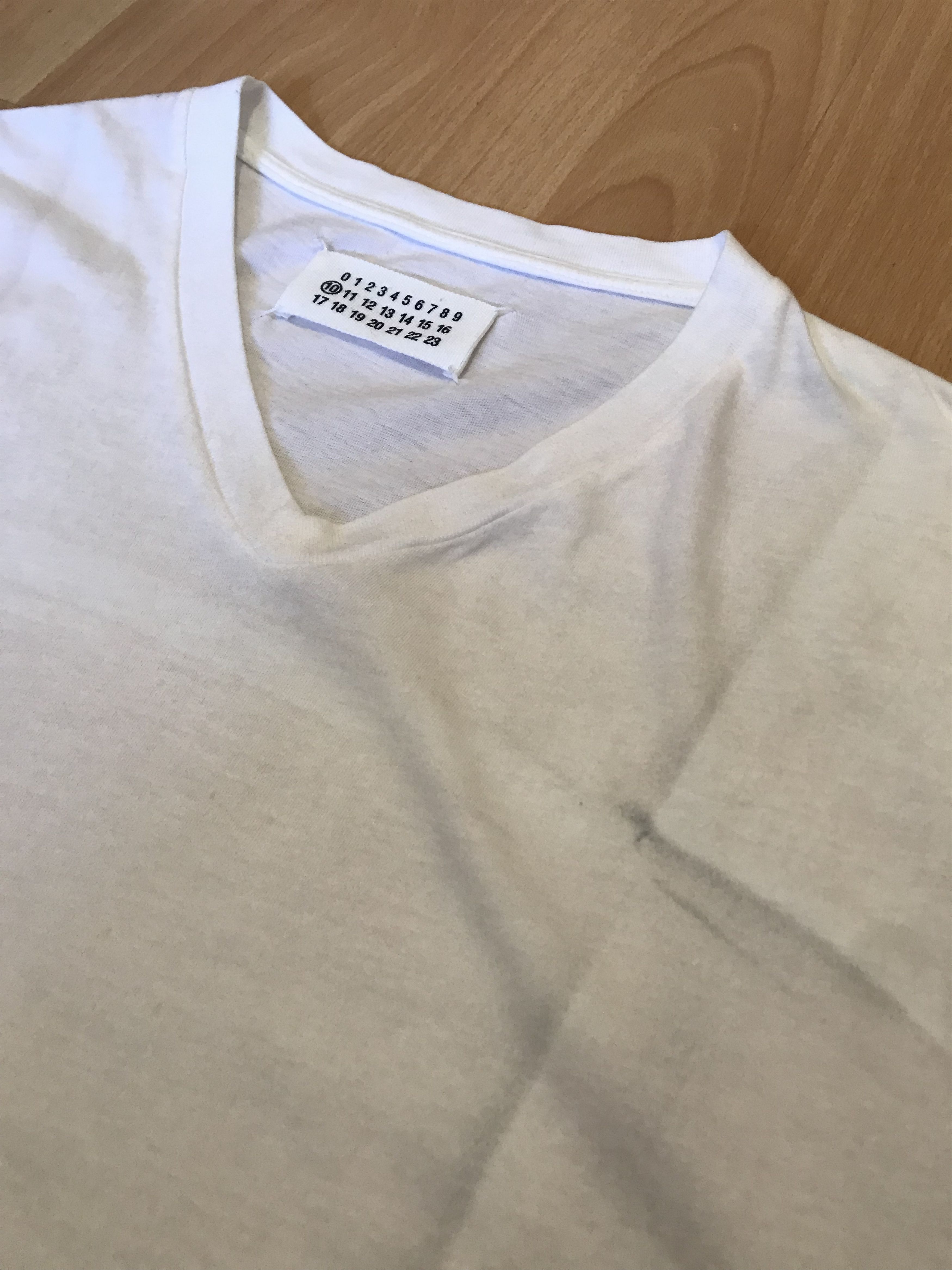 Maison Margiela Maison Margiela artificially aged stained t-shirt Size US M / EU 48-50 / 2 - 2 Thumbnail