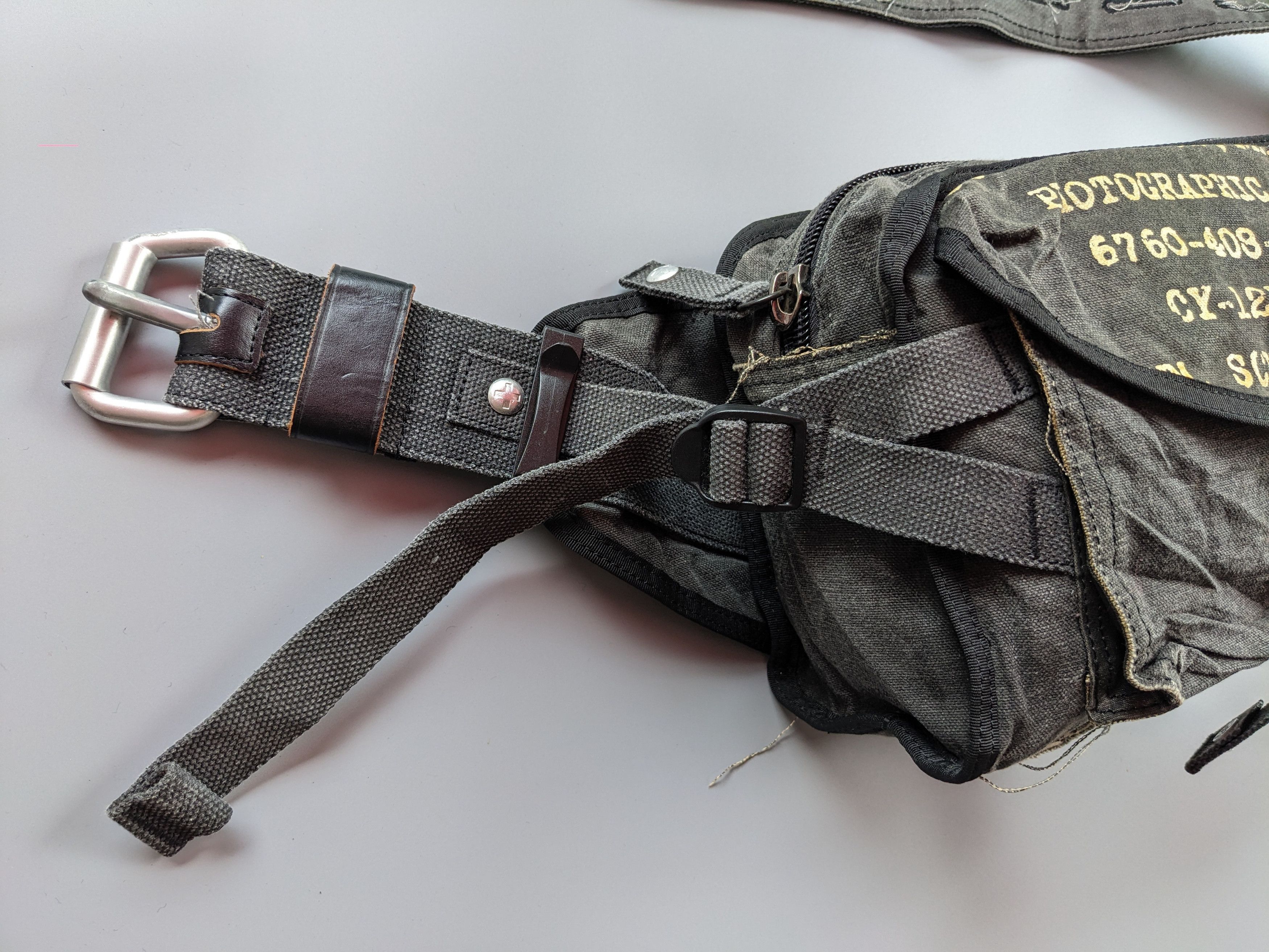 Threads 4 Thought Vintage Tough Jeans tactical canvas waist bag Size ONE SIZE - 4 Thumbnail