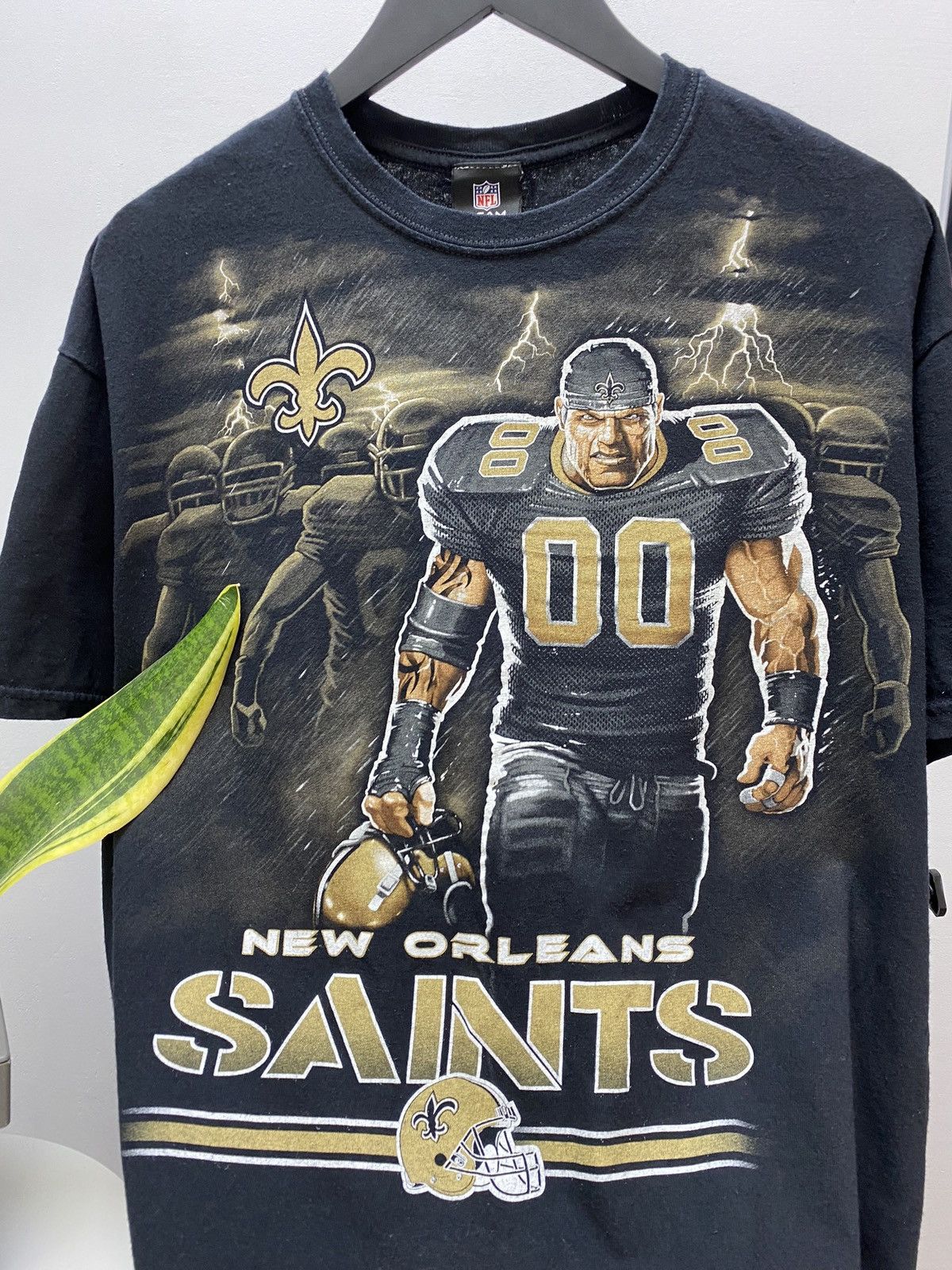NFL × Vintage New Orleans Saints Football T Shirt NFL Size US XL / EU 56 / 4 - 8 Thumbnail