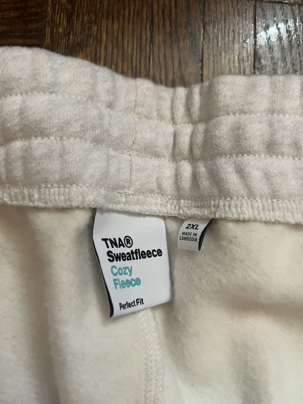 Aritzia TNA SWEATFLEECE Perfect Fit Size US 42 / EU 58 - 4 Thumbnail