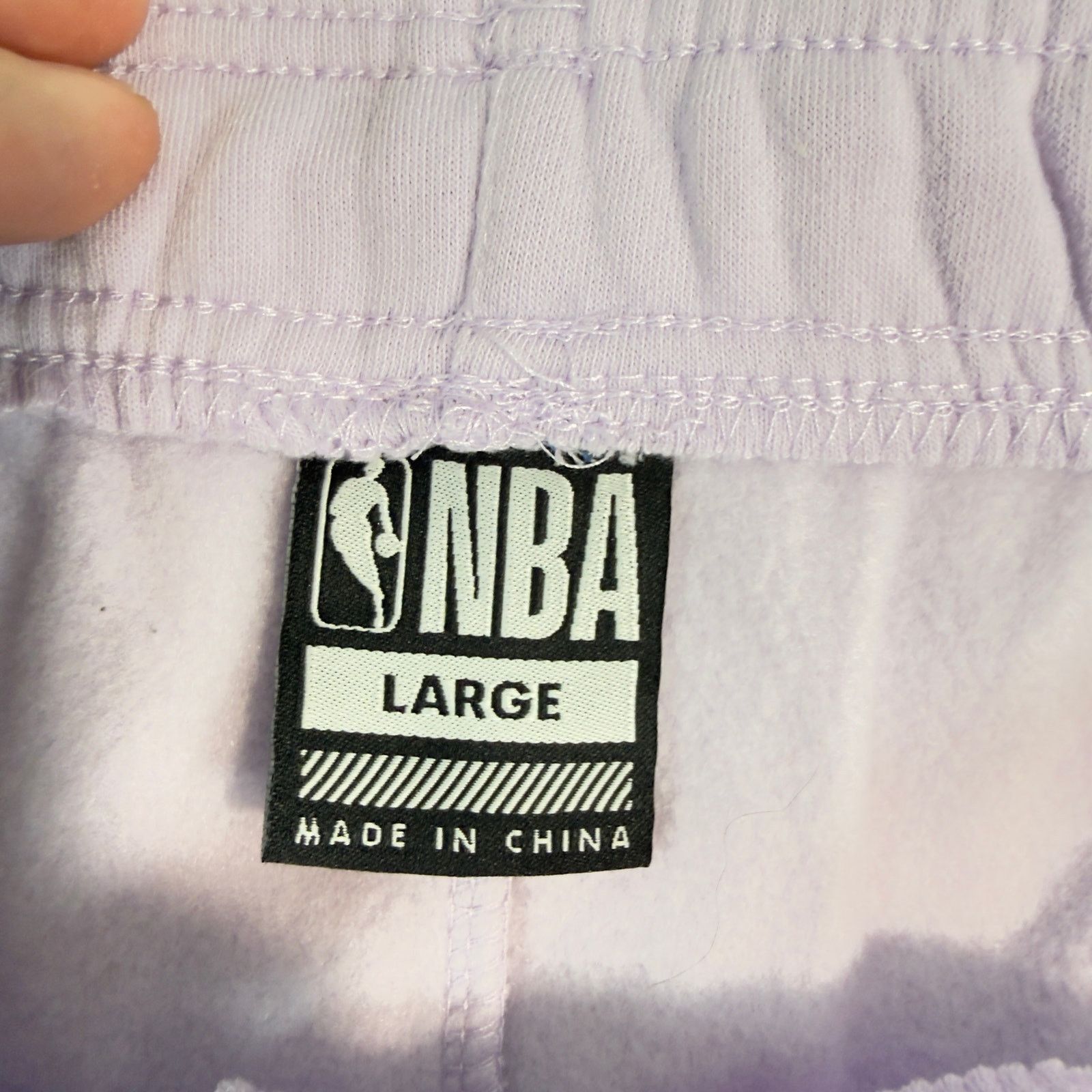 NBA NBA Women’s Large Fleece Shorts Lavender Logo Athletic Size 34" / US 12 / IT 48 - 4 Thumbnail