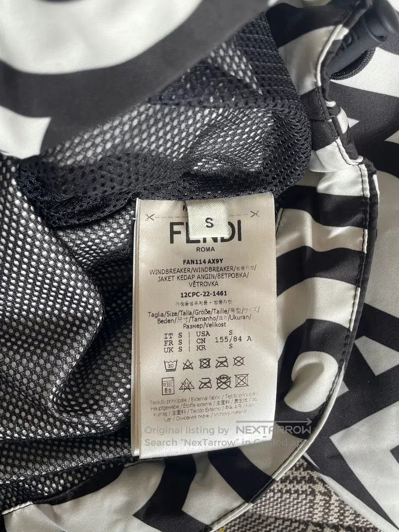 Fendi Fendi Full letter logo hooded lightweight jacket in black Size S / US 4 / IT 40 - 7 Thumbnail