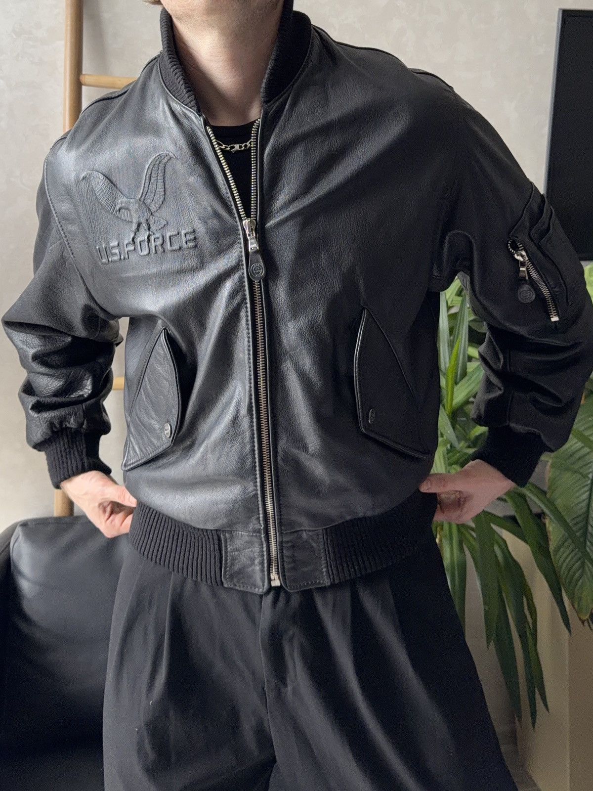 Leather U.S. Force Air Flying MA1 Aviator Leather Army Jacket Bomber Size US L / EU 52-54 / 3 - 14 Thumbnail