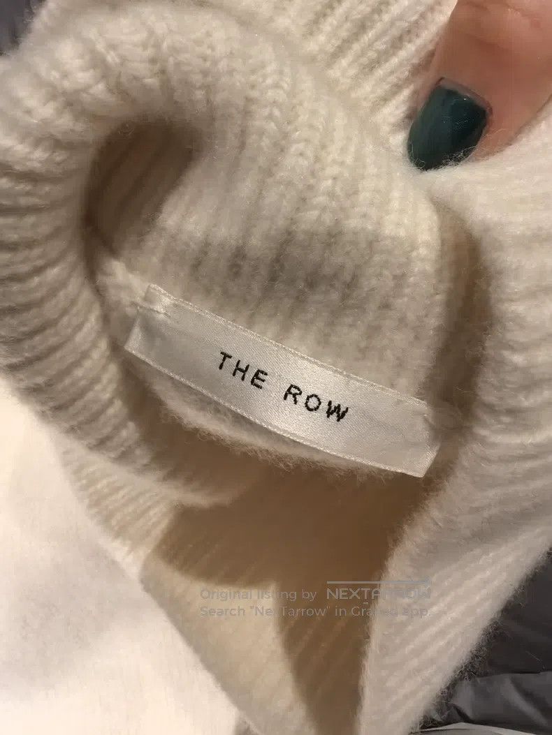 The Row The row size 0 Turtleneck pullover Size M / US 6-8 / IT 42-44 - 6 Thumbnail