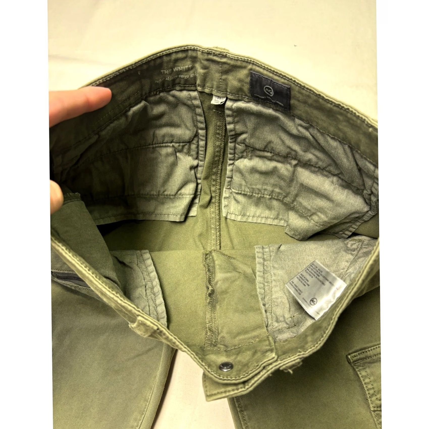 Olive AG Adriano Goldschmied The Whitt Cargo Ankle Pants Olive Green 25X27 Pants Women Slim Olive Green Cargo Zipper Logo 90s? Size 42" / US 20 - 5 Thumbnail