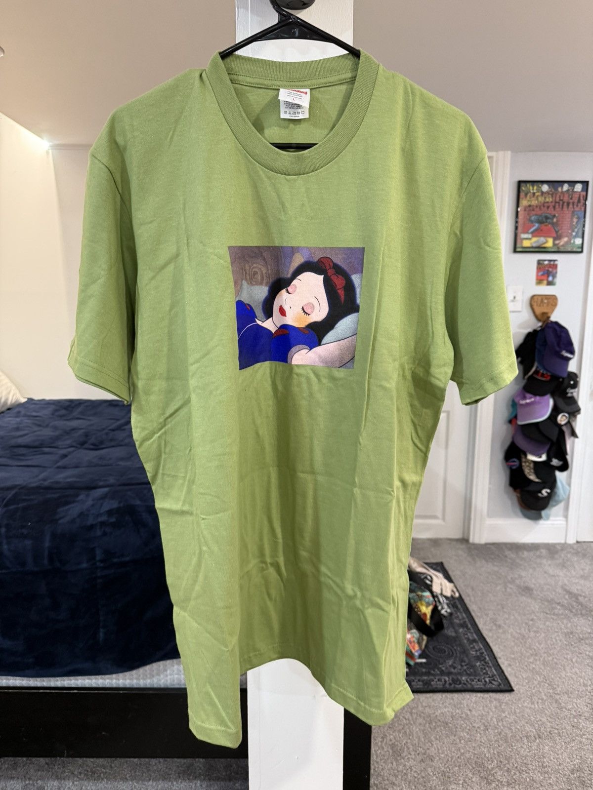 Streetwear × Supreme × Vintage Supreme Snow White Moss T-Shirt 