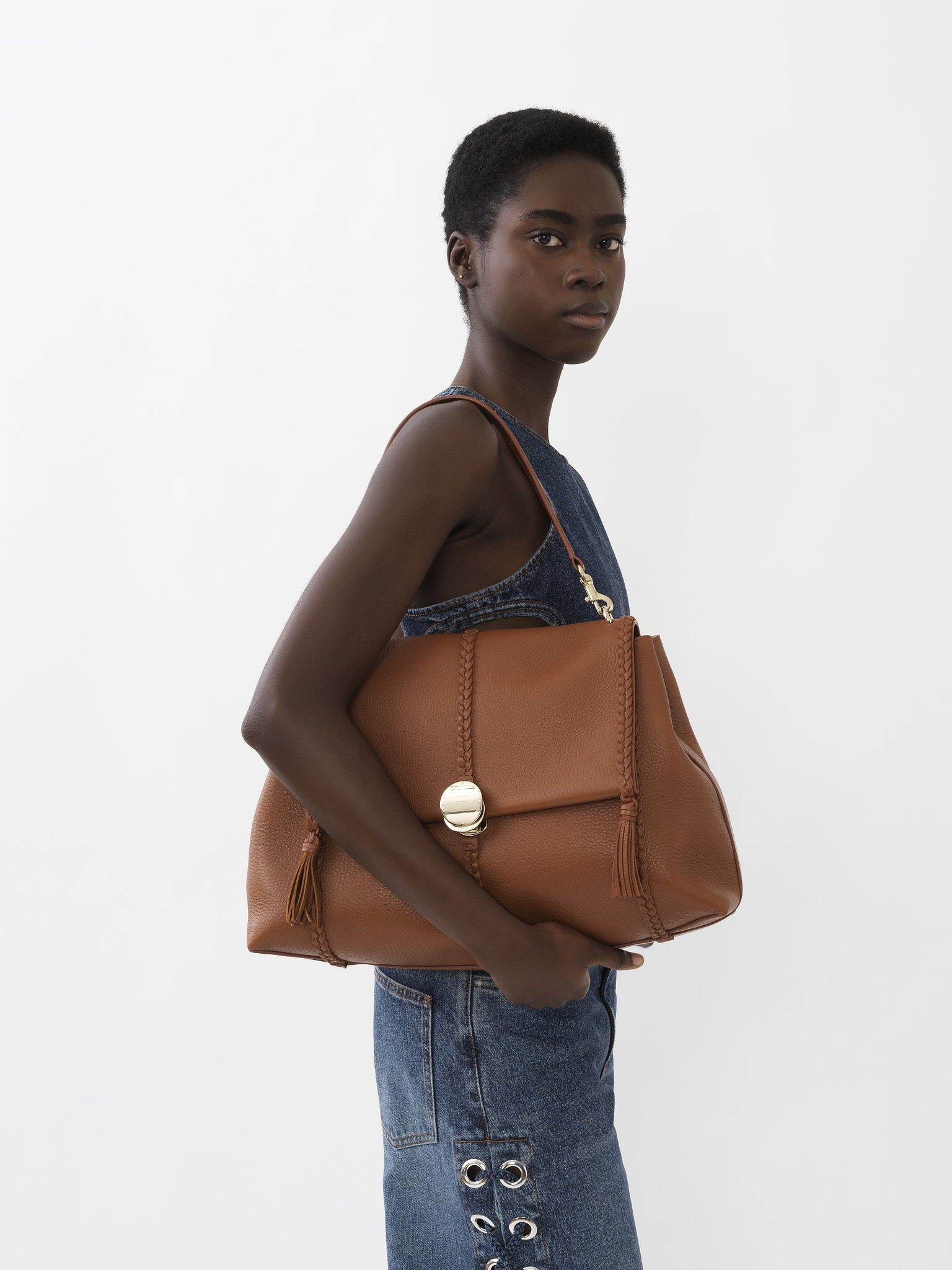 Chloe o1loc1c0325 Size: OS / CHC23 Penelope Large Bag in Caramel Size ONE SIZE - 2 Thumbnail