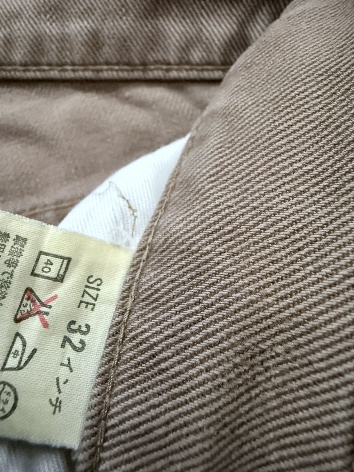 Levi's Vintage Clothing Vintage Levi’s 512 White Tab 1996 Distressed Fade Wideleg Size US 32 / EU 48 - 19 Thumbnail