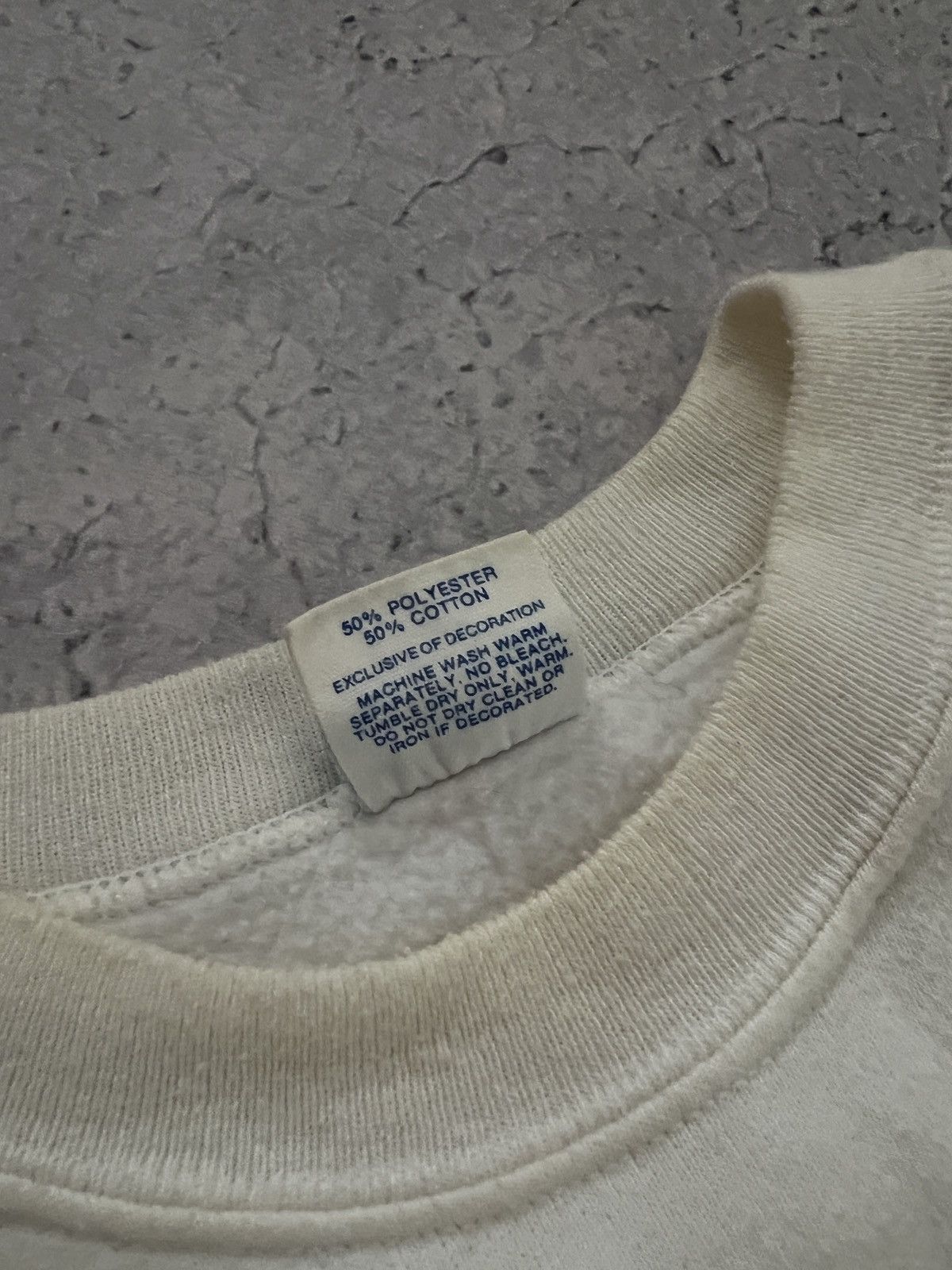 Disney ❗️RARE❗️ Walt Disney World Mickey Mouse 1982 Sweatshirt 80’s Size US XL / EU 56 / 4 - 11 Thumbnail