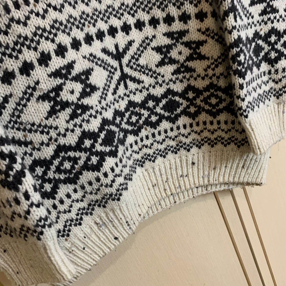 Hugo Boss Vintage Hugo Boss Knitted Lammwolle Sweater Made In Italy Size US L / EU 52-54 / 3 - 5 Thumbnail