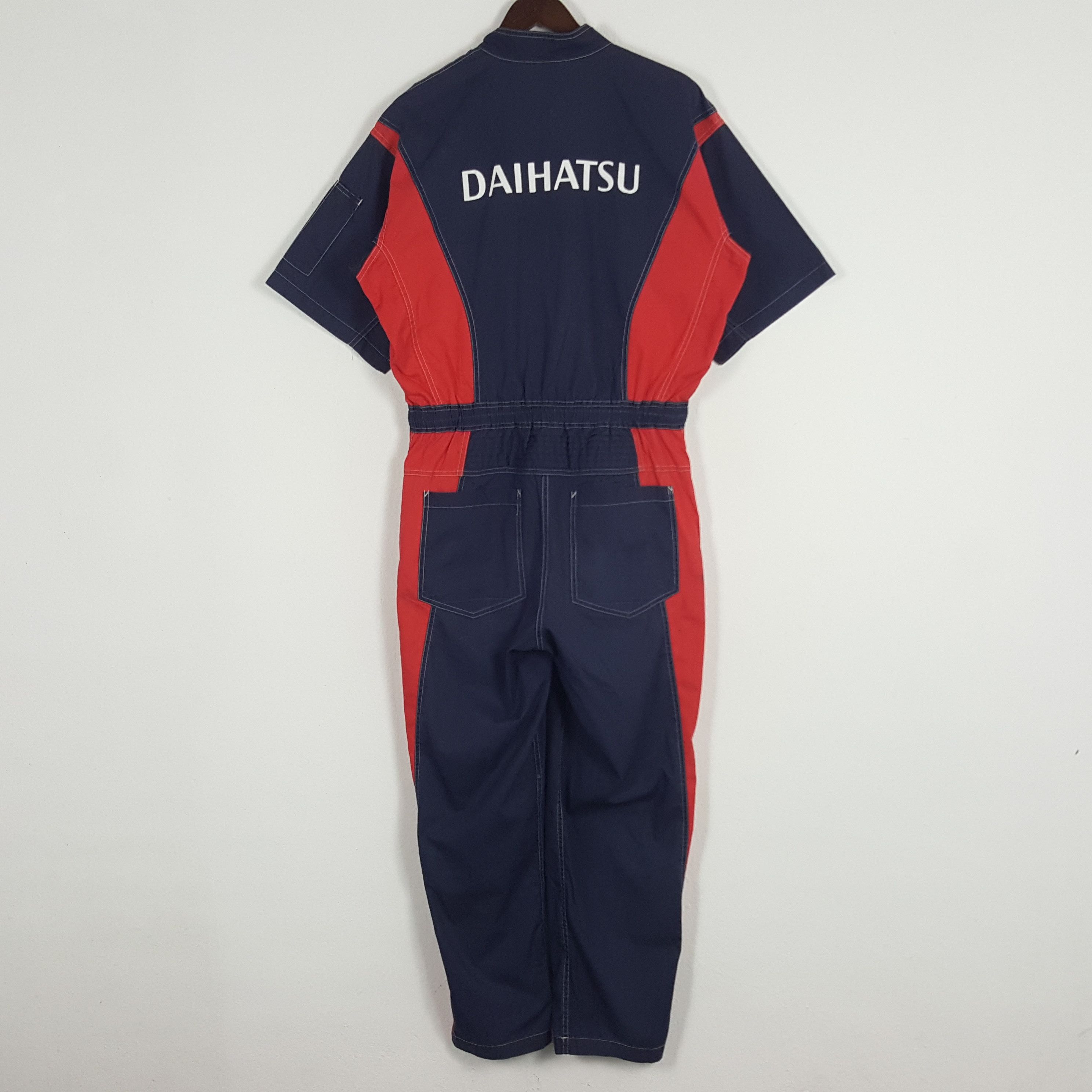 Japanese Brand × Vintage Vintage Daihatsu Japanese Coverall Jumpsuit Jacket Size US L / EU 52-54 / 3 - 1 Thumbnail