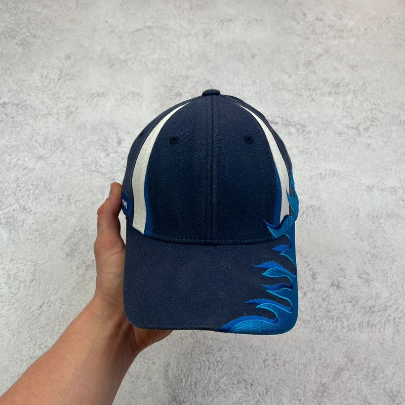 Other Flexfit Y2K blue flame vintage cap with a visor Size ONE SIZE - 2 Thumbnail
