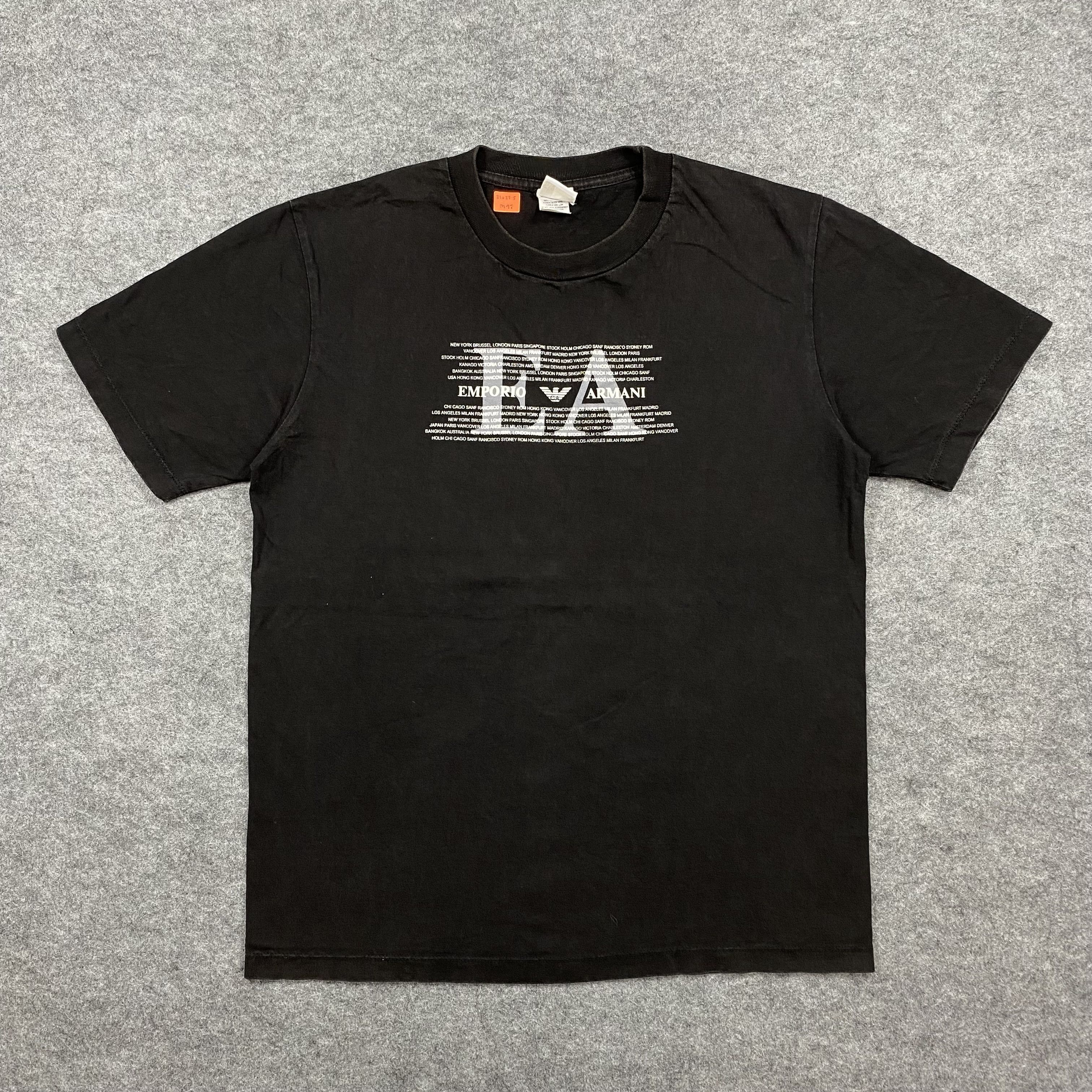 Emporio Armani Vintage Armani exchange Emporio armani Tshirt-M097 Size US L / EU 52-54 / 3 - 1 Thumbnail