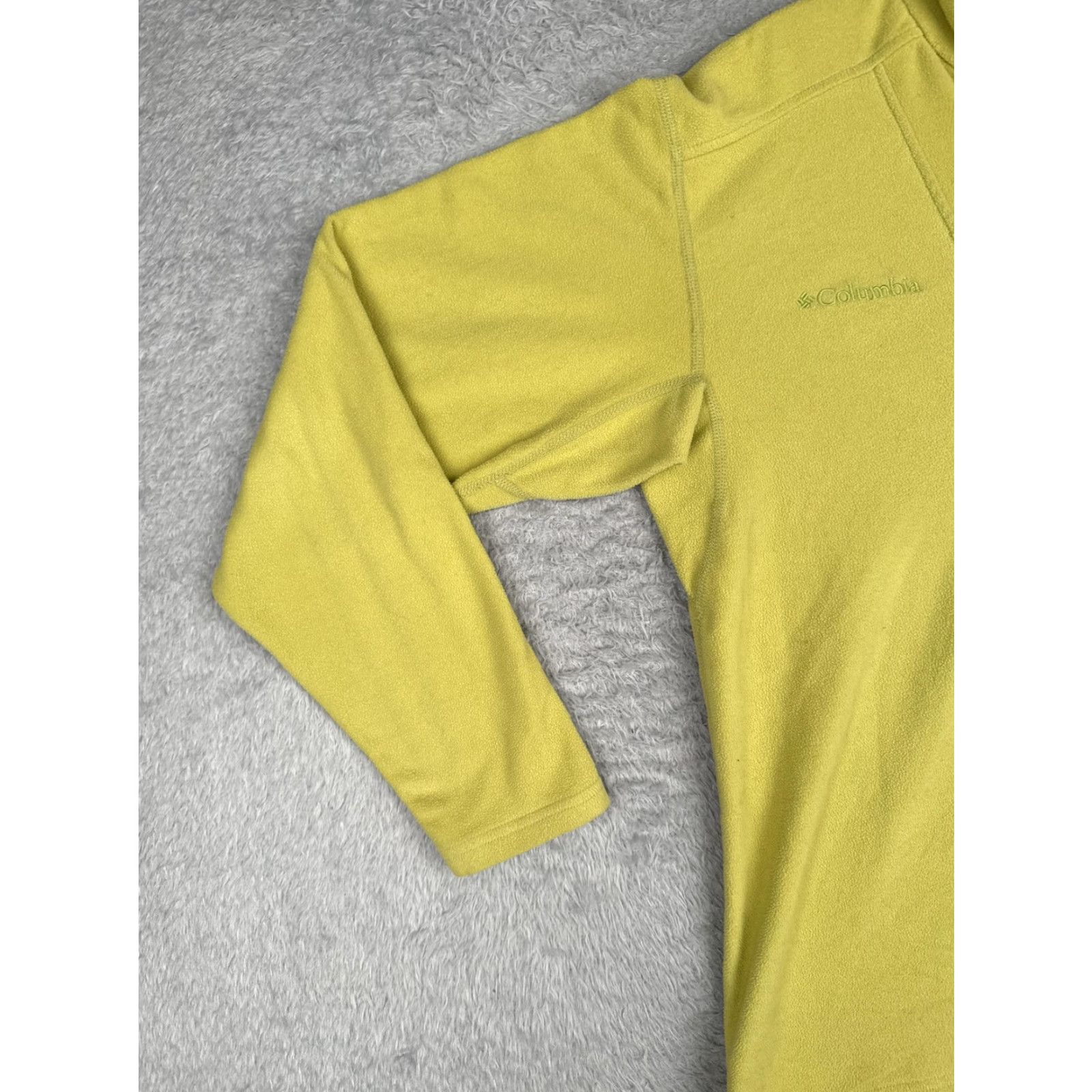 Vintage VINTAGE Columbia Pullover Womens Large Yellow Fleece Omni-Therm Outdoor Poly Shirt Mock Neck 1/4 Zip Hiking Men/Women Size L / US 10 / IT 46 - 3 Thumbnail