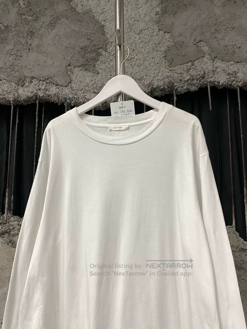 The Row The row White round neck and long sleeves Size M / US 6-8 / IT 42-44 - 3 Thumbnail