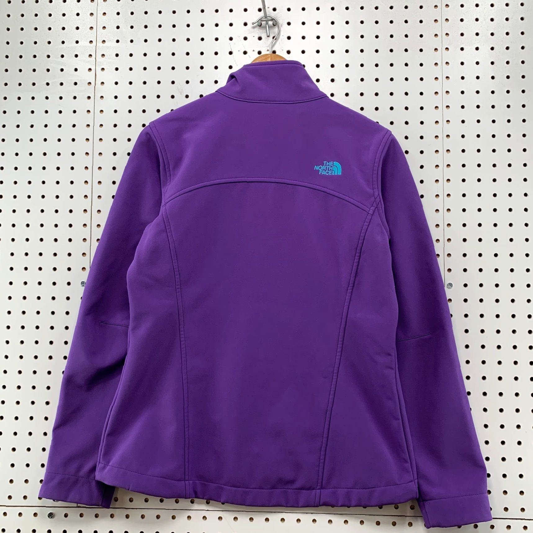 The North Face VINTAGE The North Face Windwall Jacket Womens M Purple Embroidered Zip Exterior Windbreaker Size M / US 6-8 / IT 42-44 - 7 Thumbnail